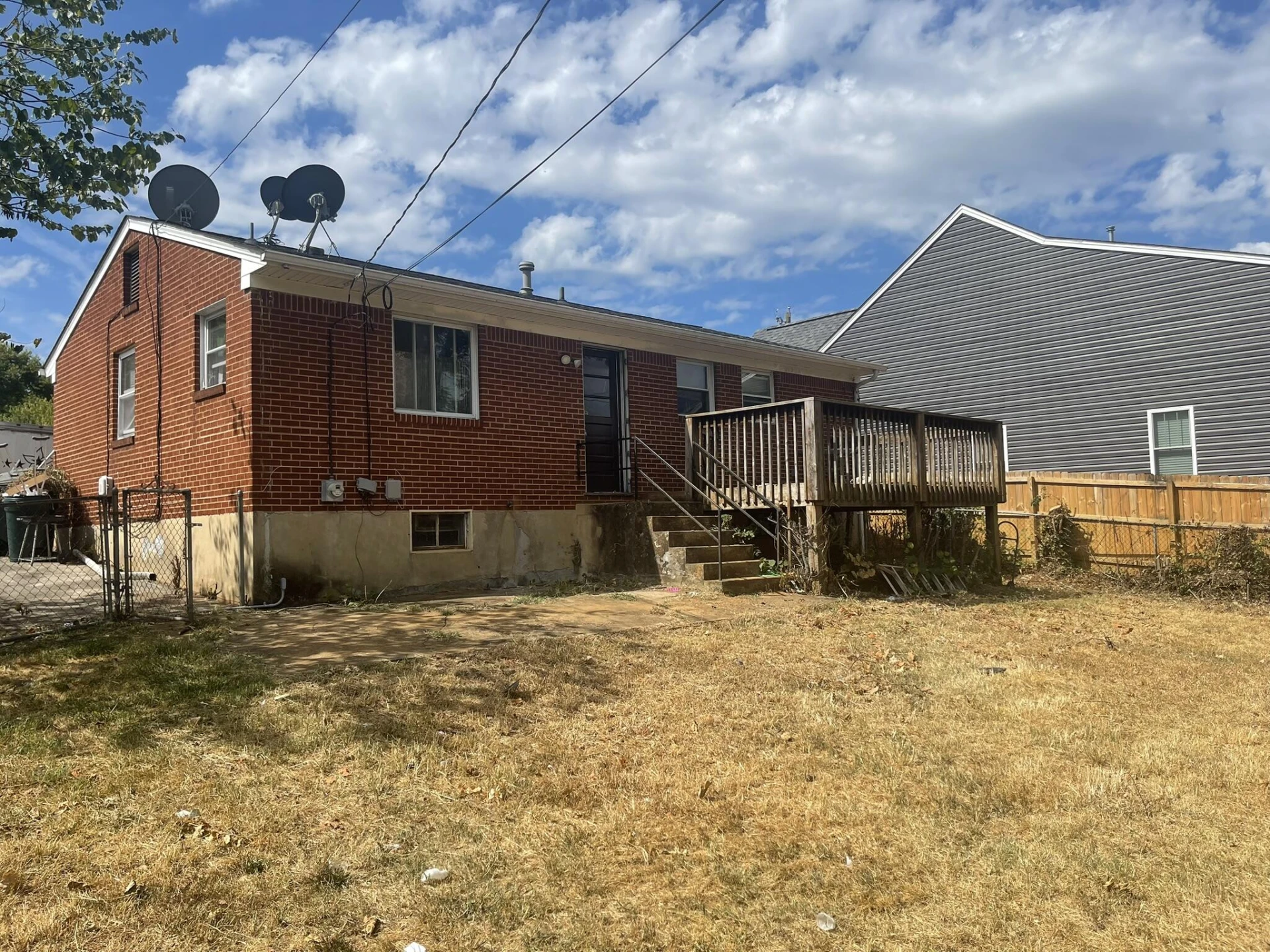 1435 Filson ST - Photo 2