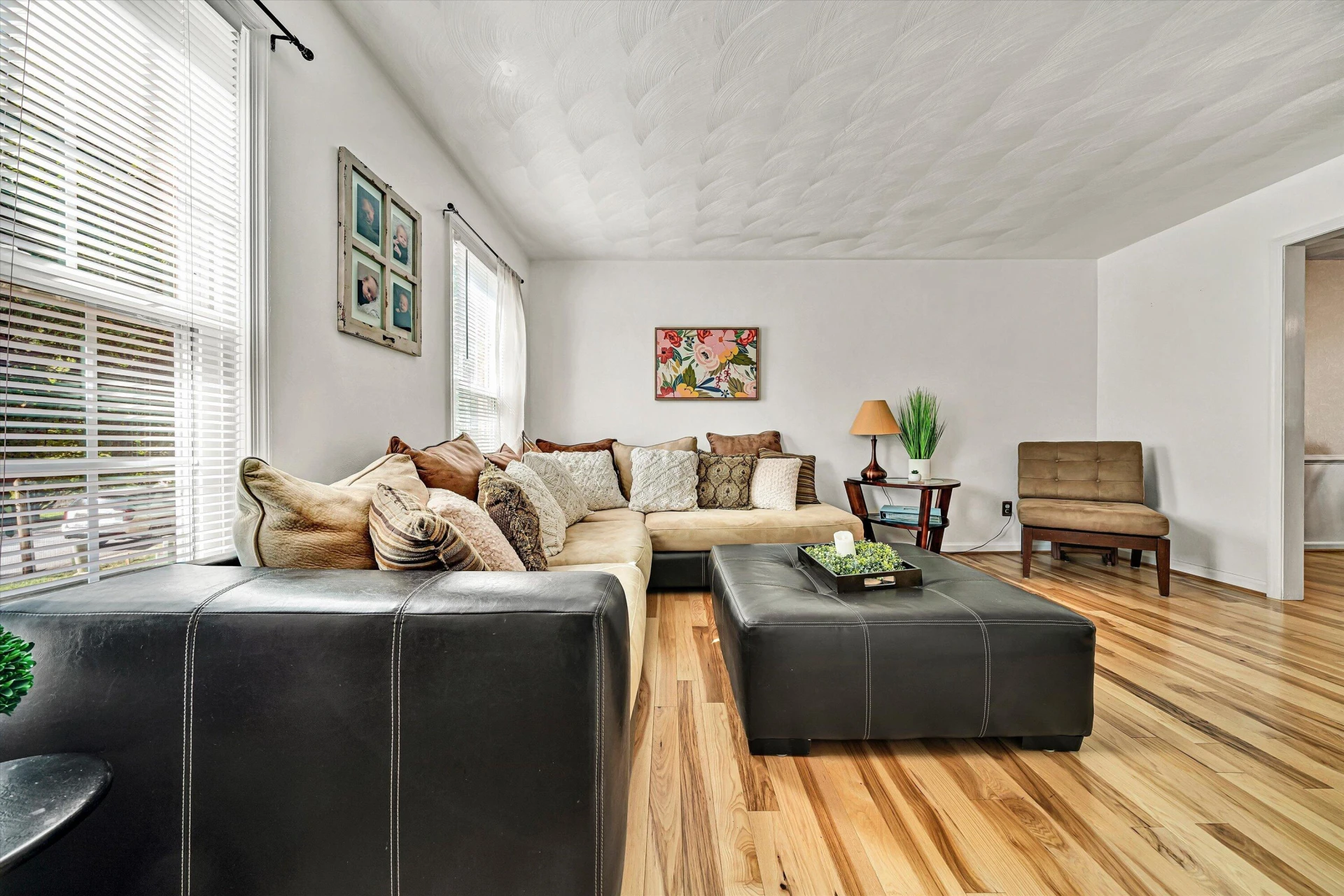 6731 Stonington RD - Photo 5