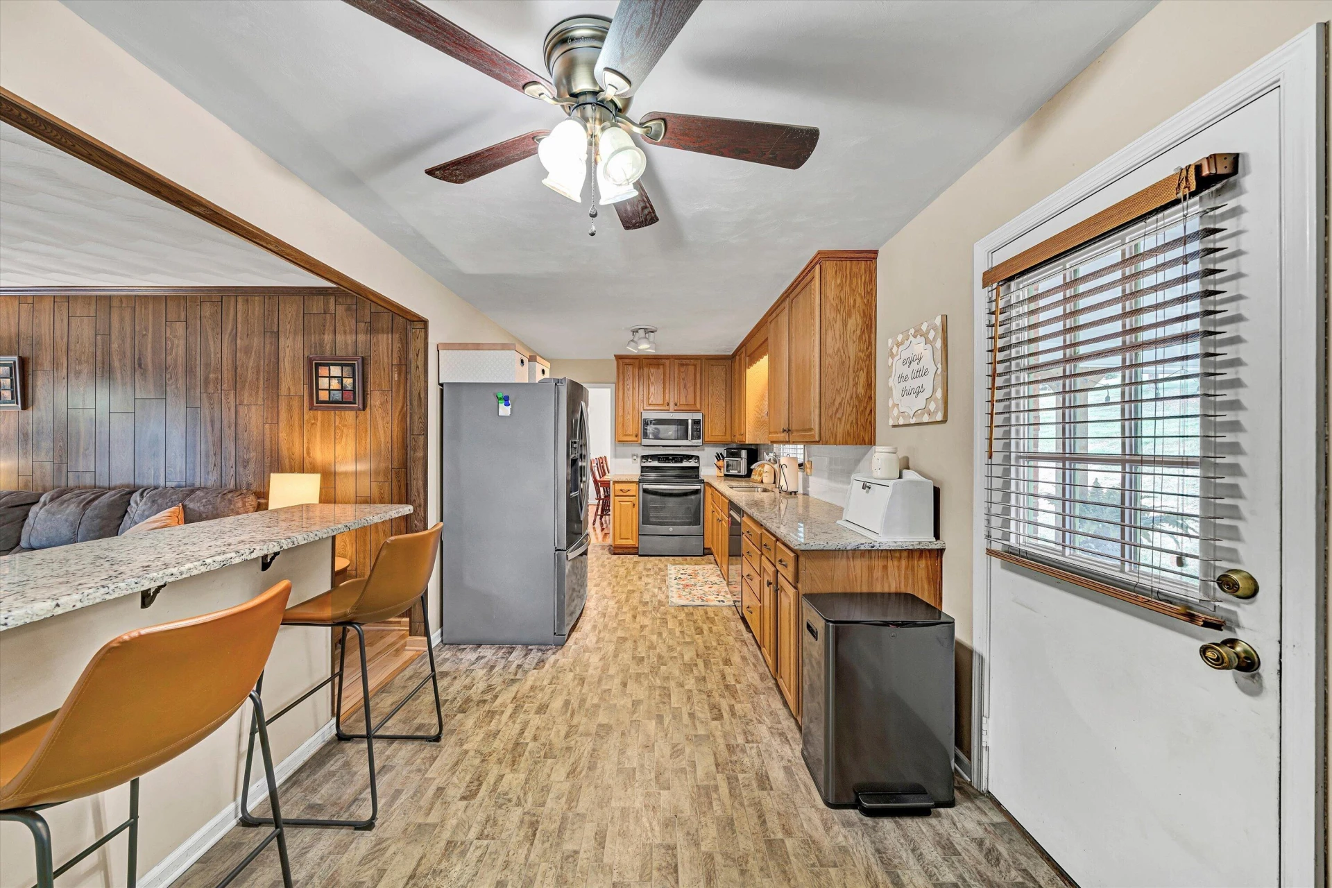 6731 Stonington RD - Photo 12