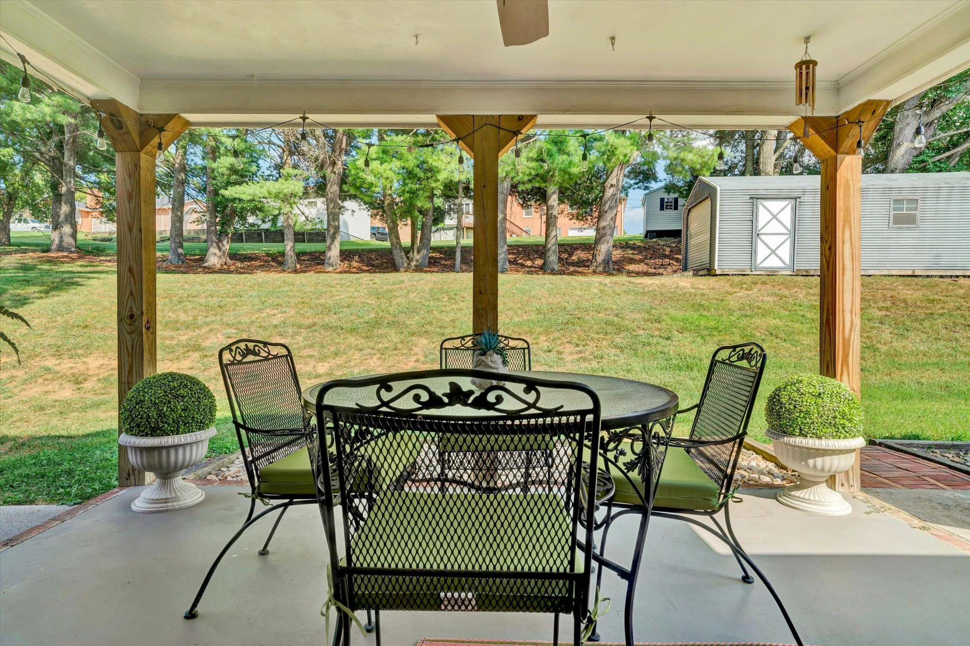 6731 Stonington RD - Photo 34