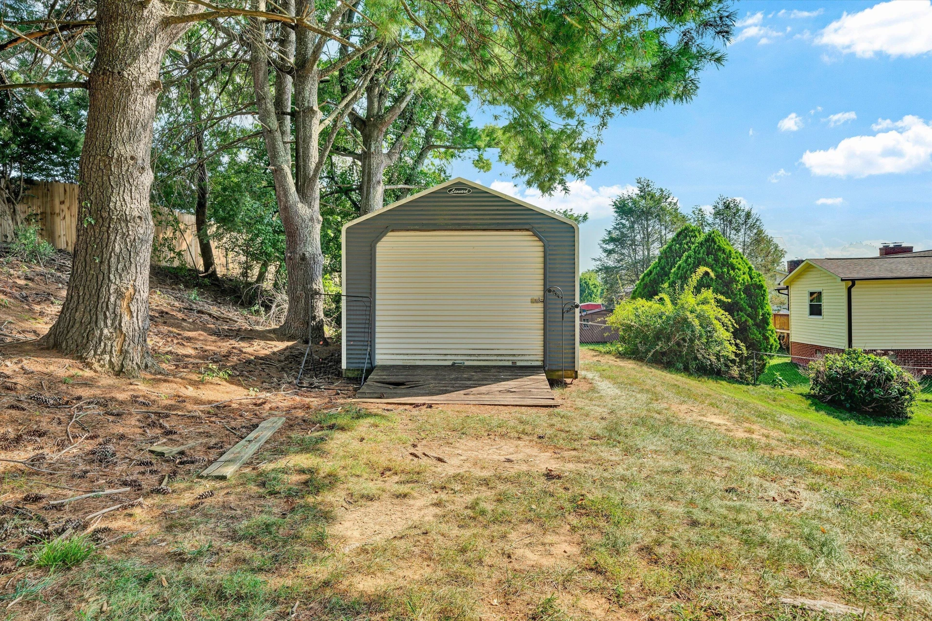 6731 Stonington RD - Photo 36