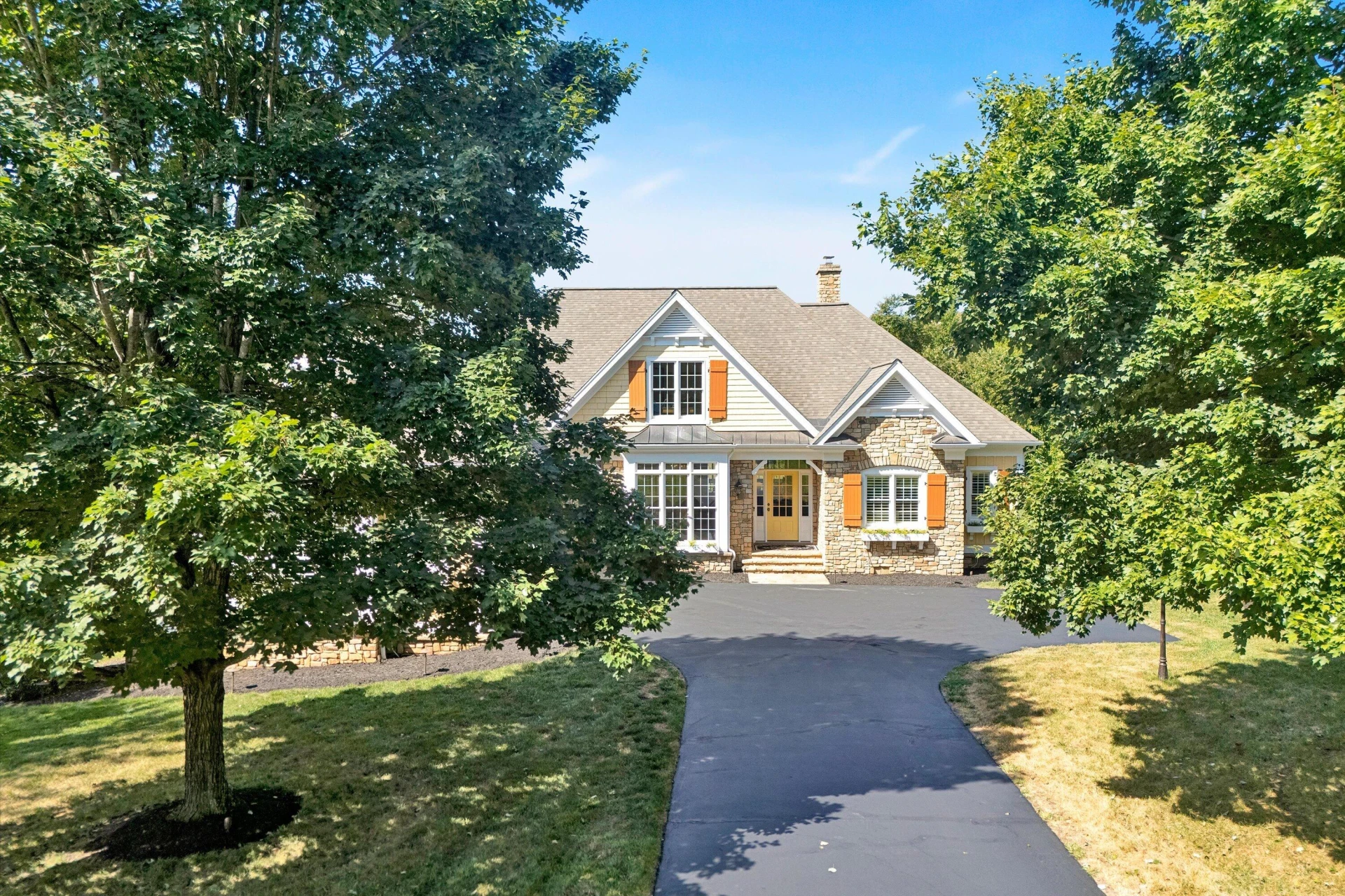18 Flagstick CT - Photo 3