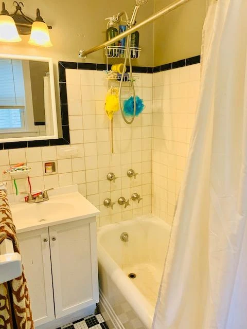 1040 McCormick BLVD - Photo 9