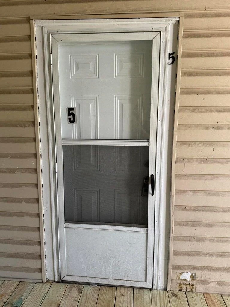 216 College ST - Photo 3