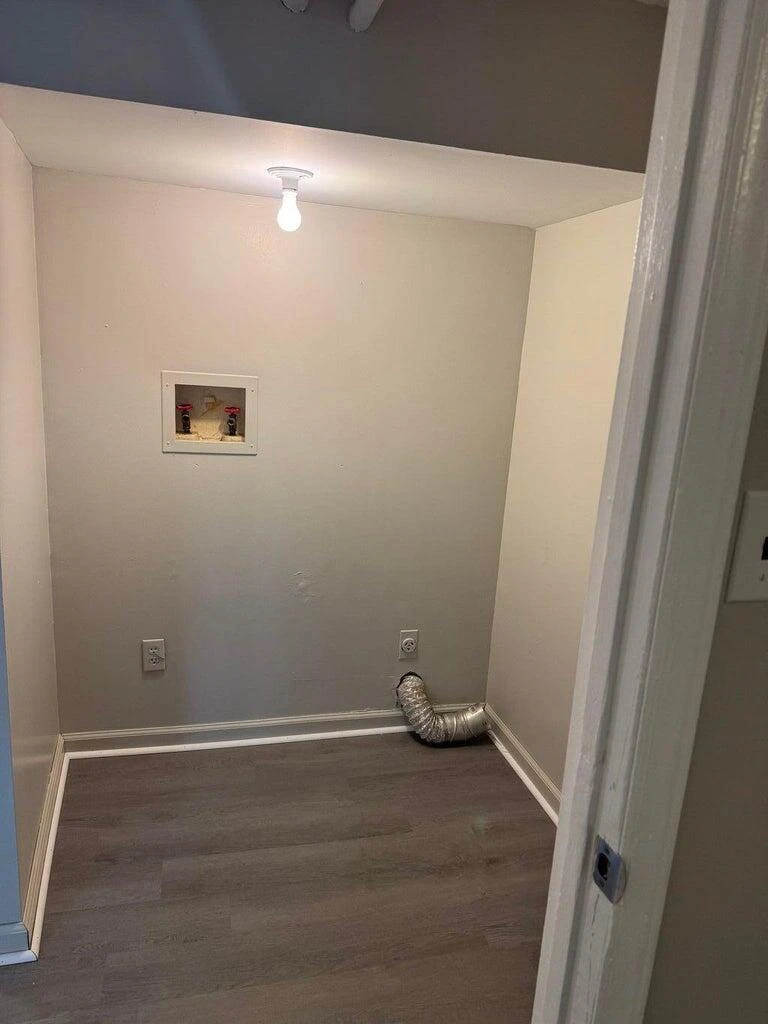 216 College ST - Photo 14