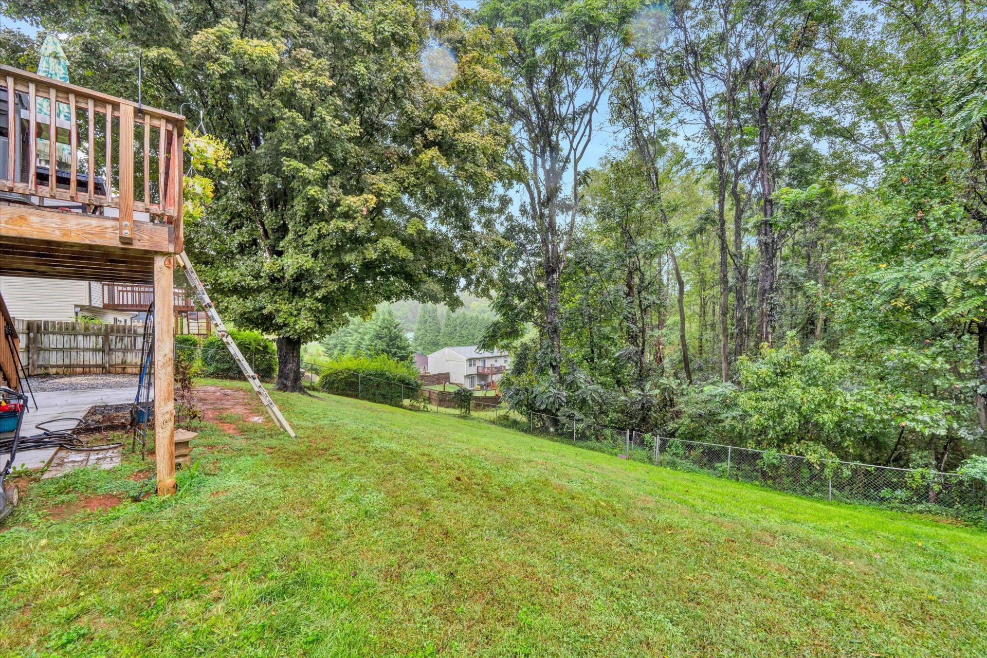 1140 Pedigo LN - Photo 23