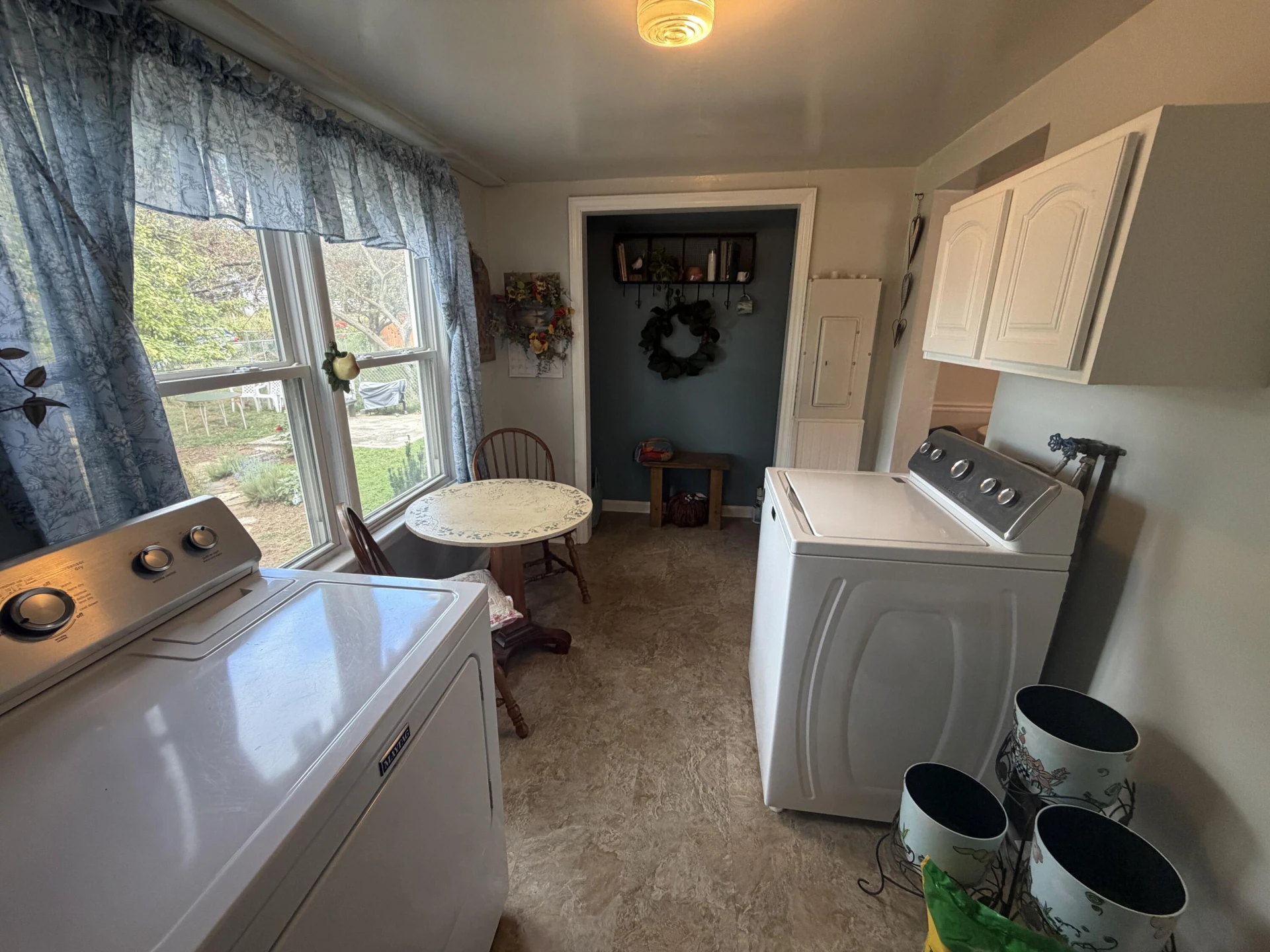 19 Lake AVE - Photo 11