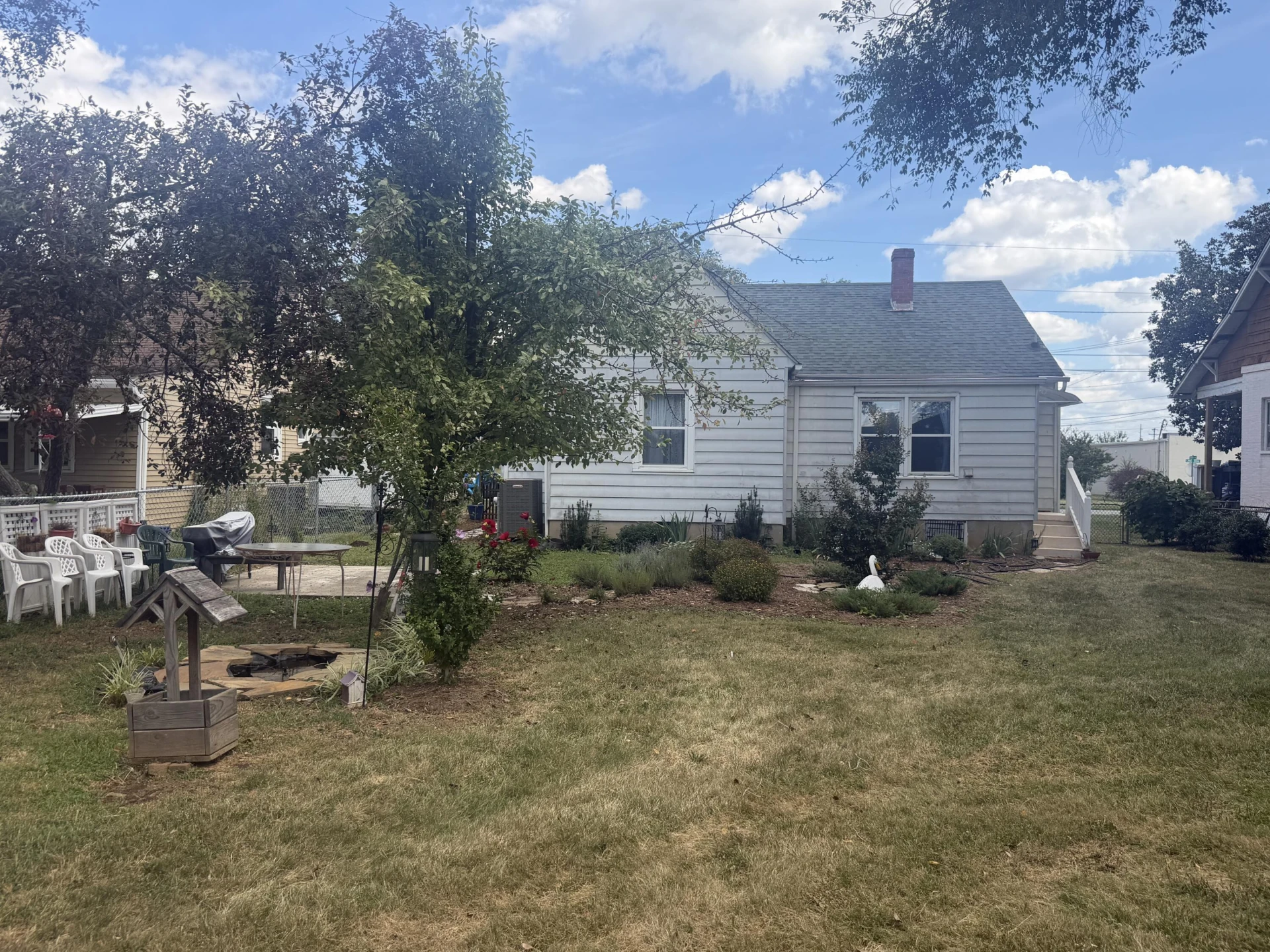 19 Lake AVE - Photo 24