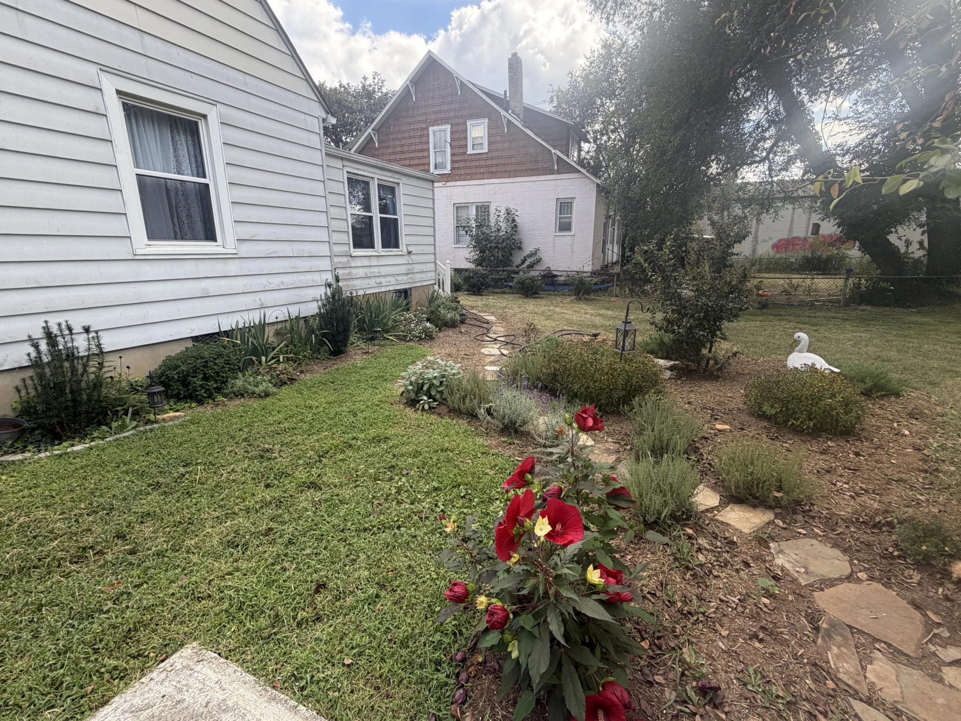 19 Lake AVE - Photo 27