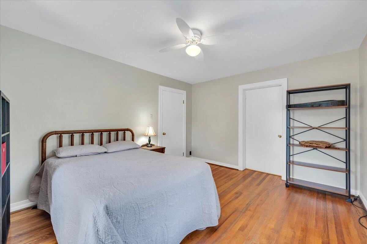 105 Lacey LN - Photo 22