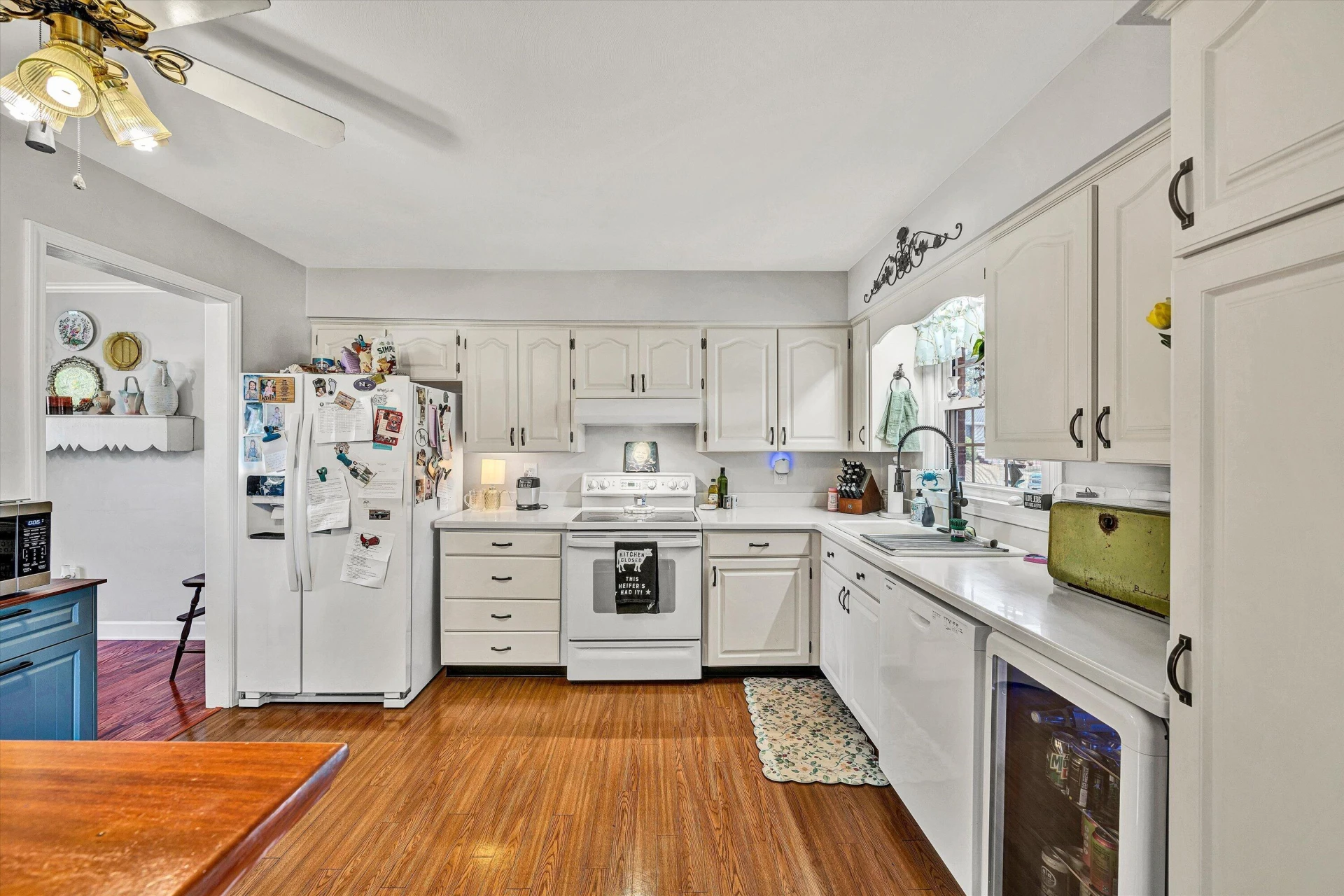 2200 Gloria DR - Photo 11