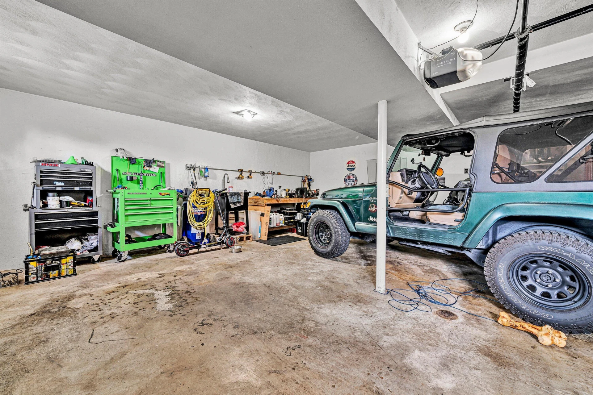2200 Gloria DR - Photo 29
