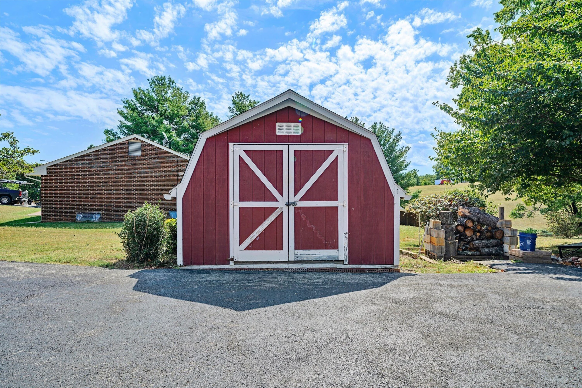 2200 Gloria DR - Photo 34