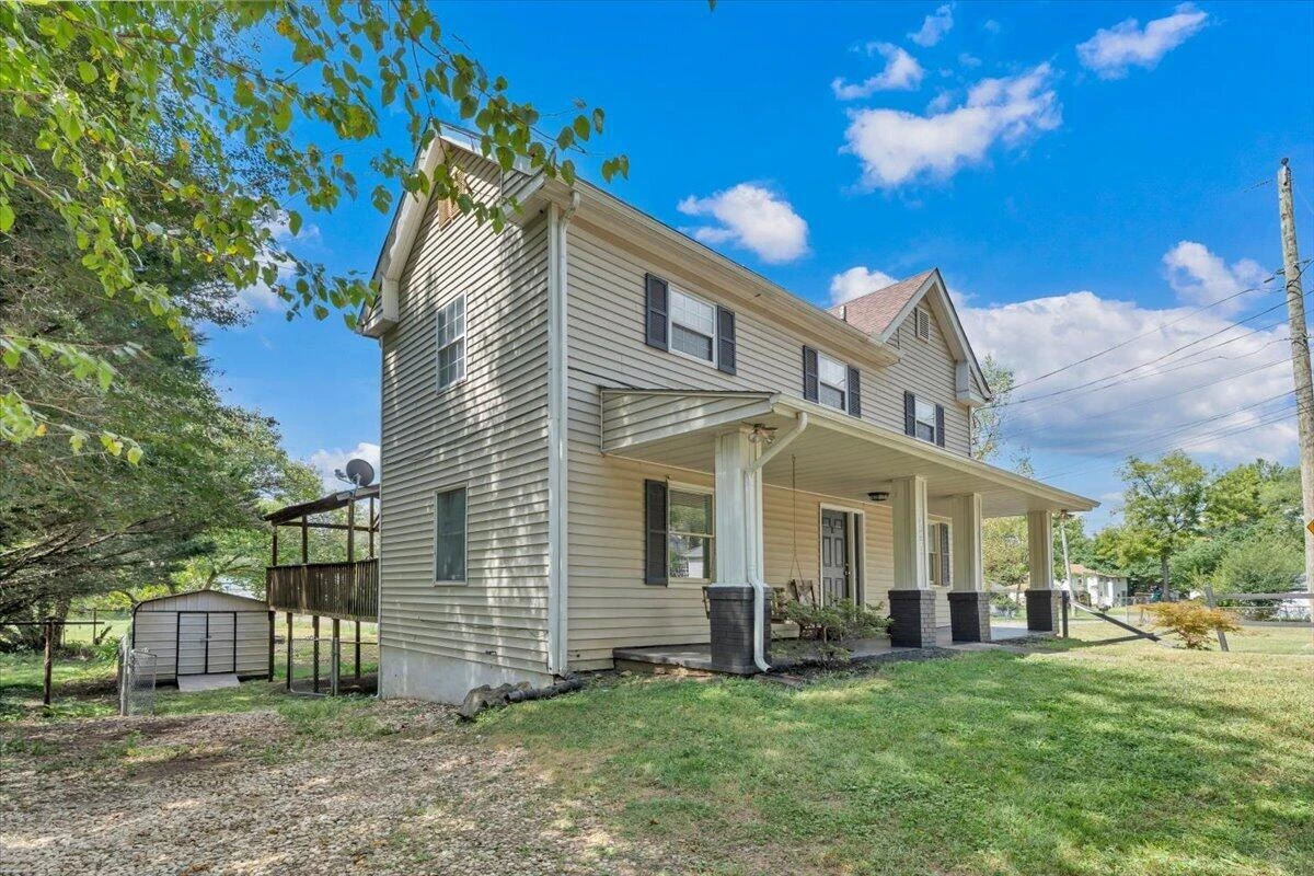1301 14Th ST SE - Photo 32