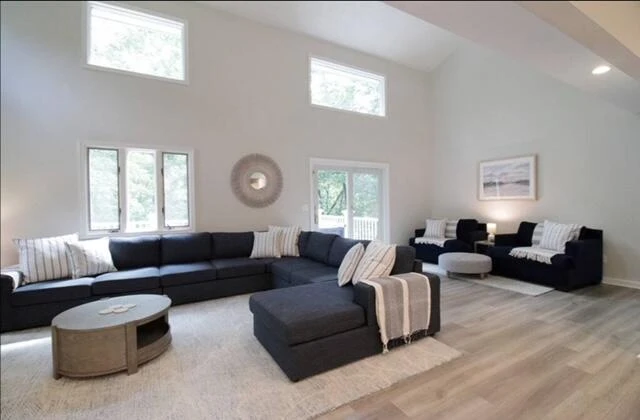 105 Breeze Haven TER - Photo 2