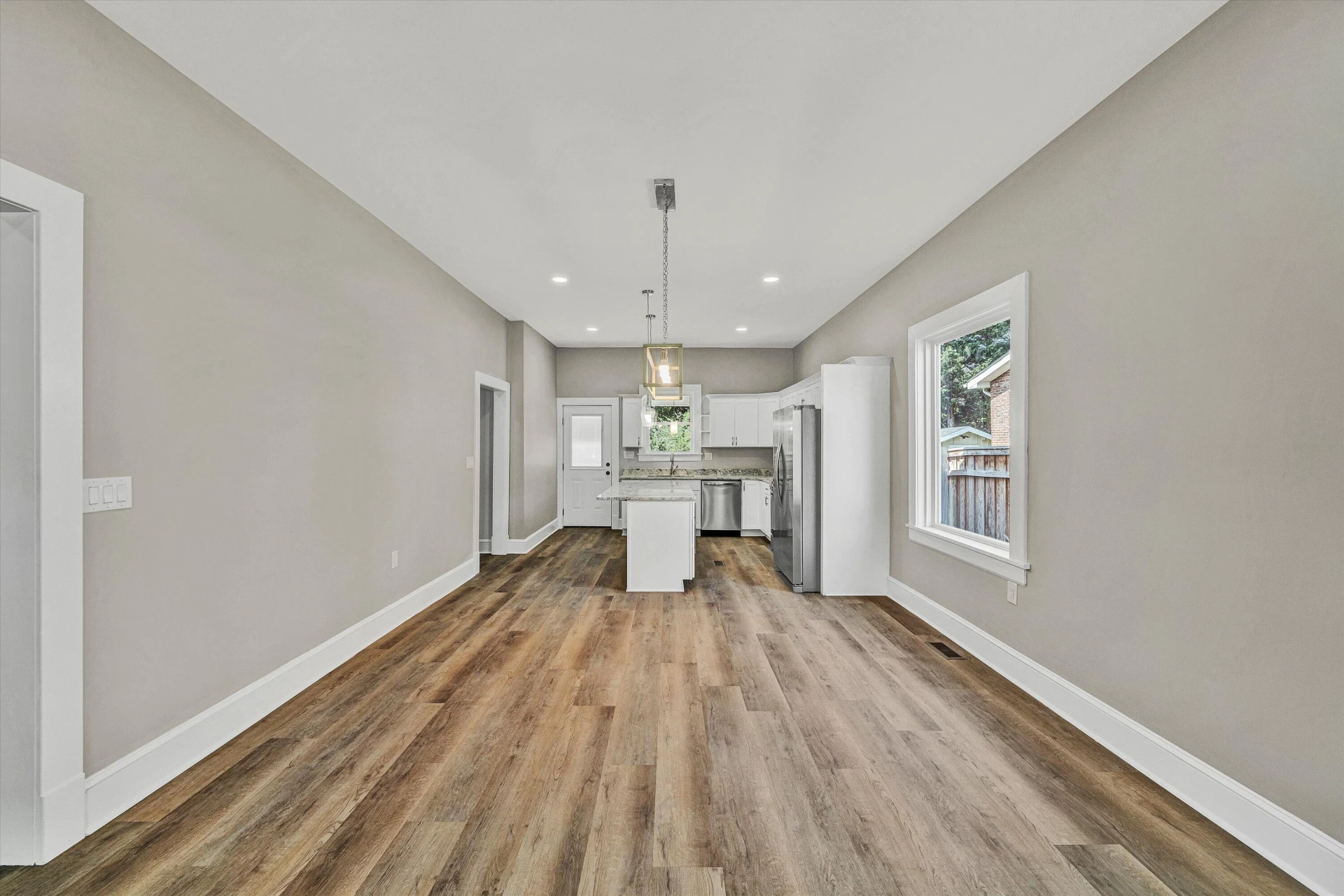 711 N Broad ST - Photo 6