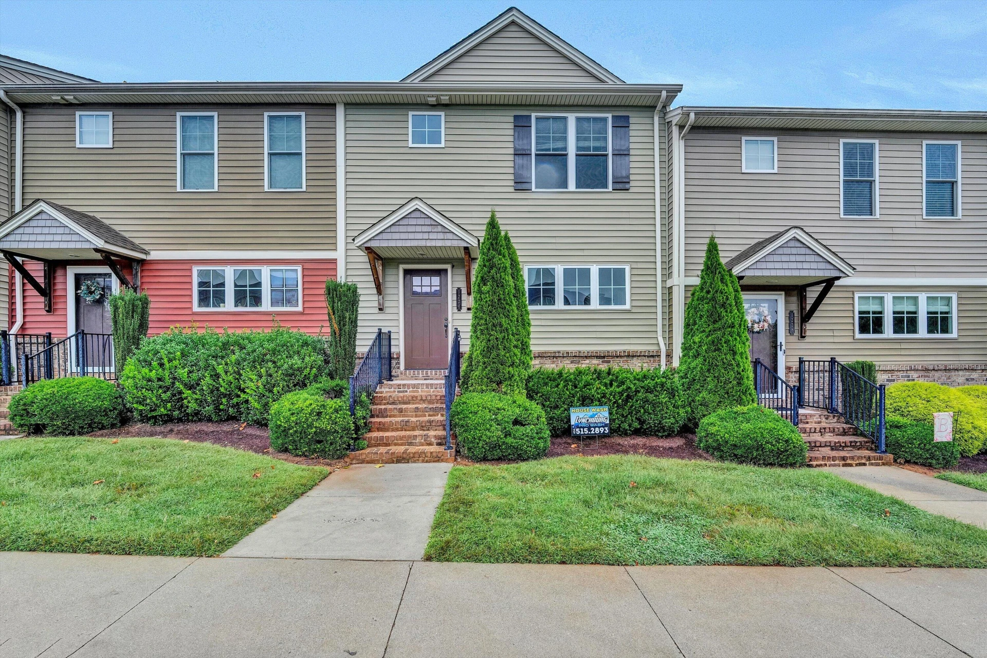 1224 Commonwealth CIR - Photo 3