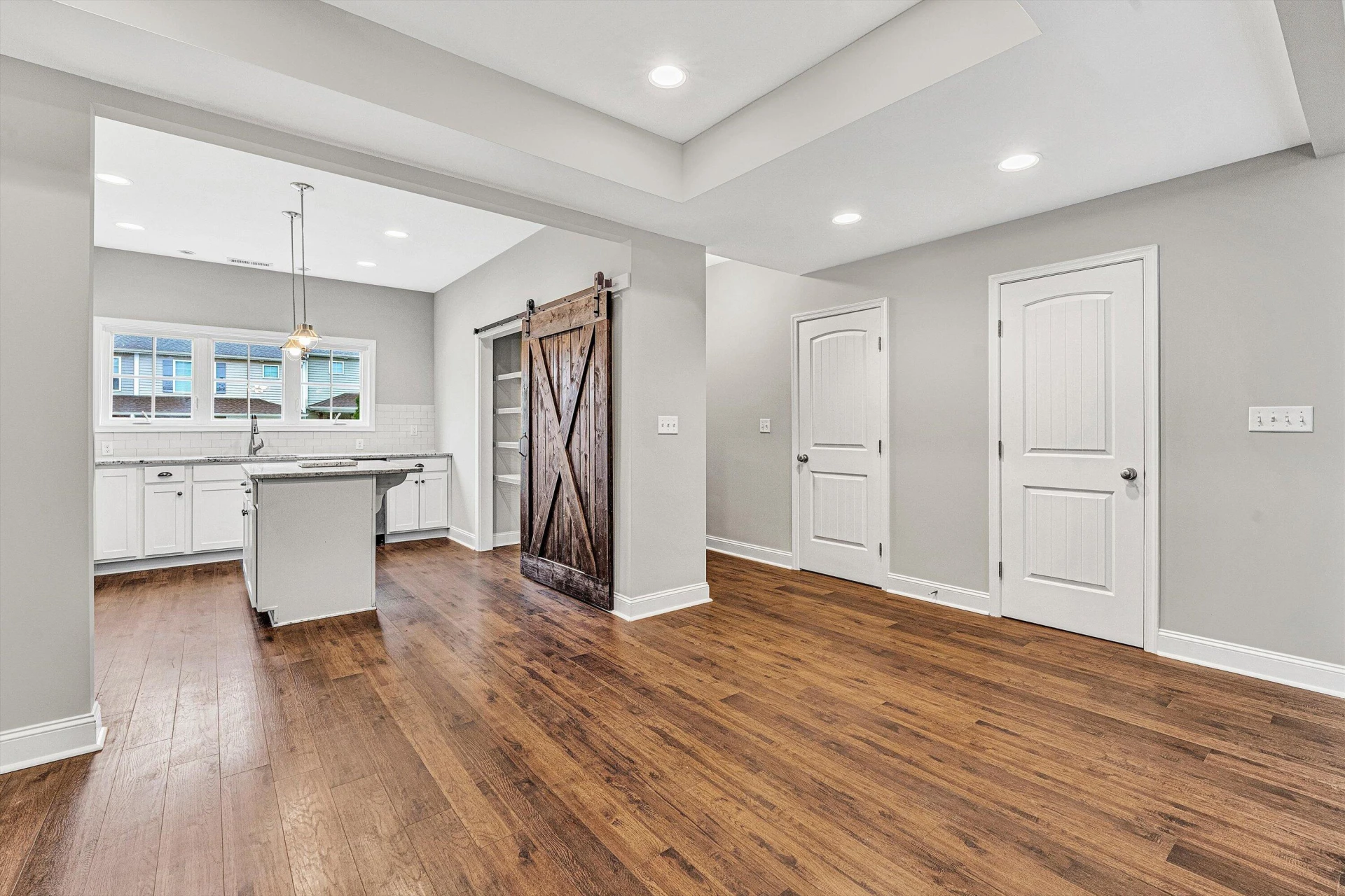 1224 Commonwealth CIR - Photo 7