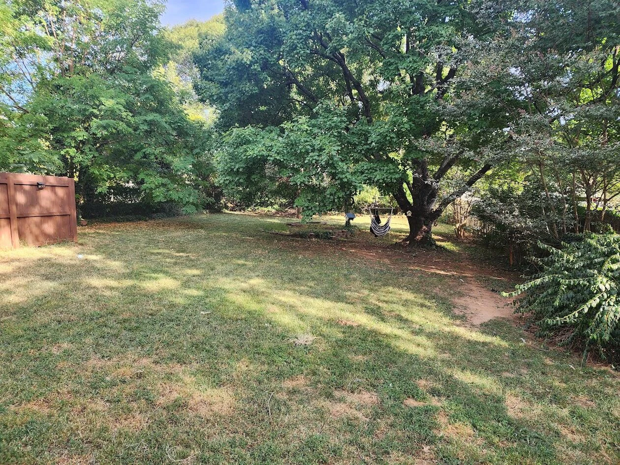 1120 FISHER AVE - Photo 13