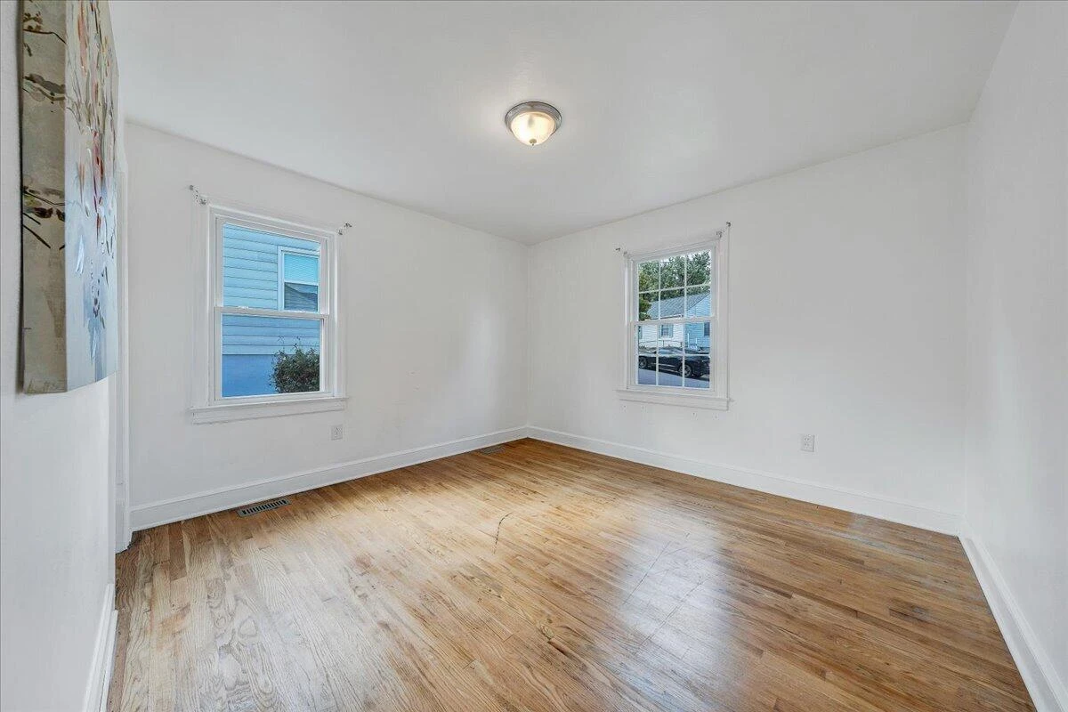 439 Cedar Bluff AVE SE - Photo 15