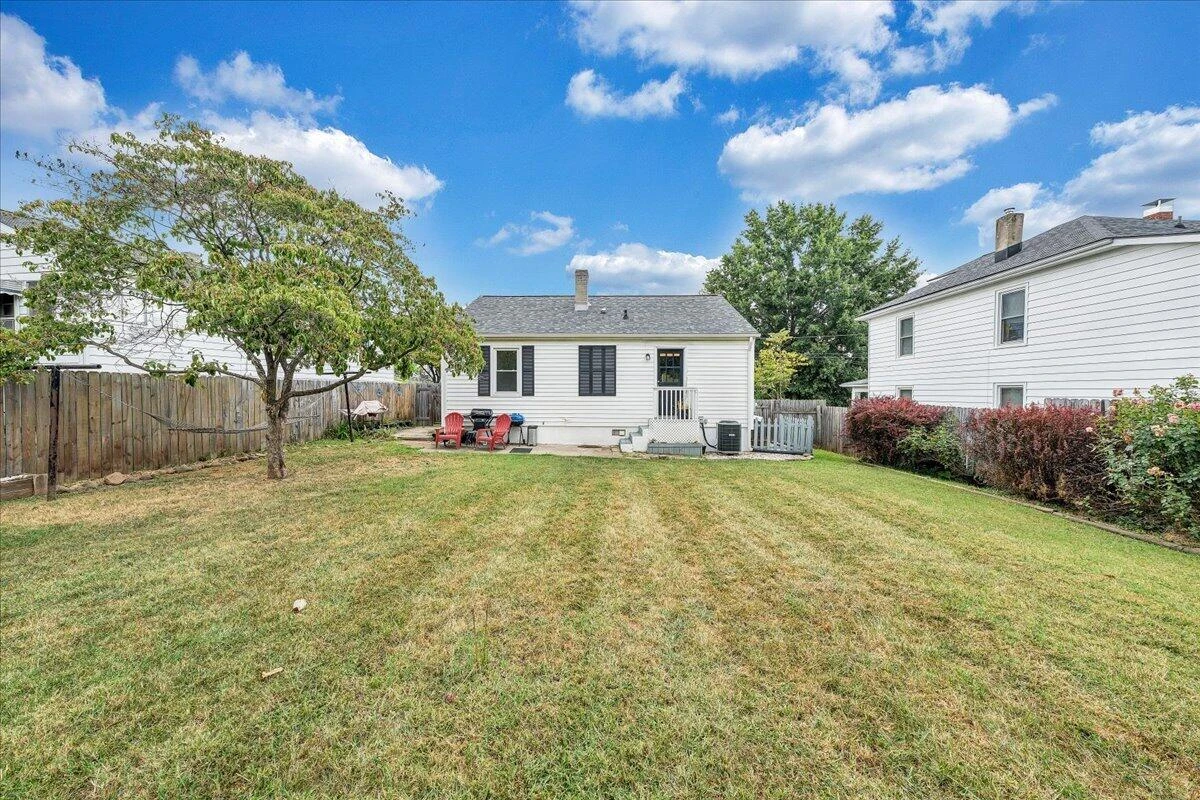 439 Cedar Bluff AVE SE - Photo 25