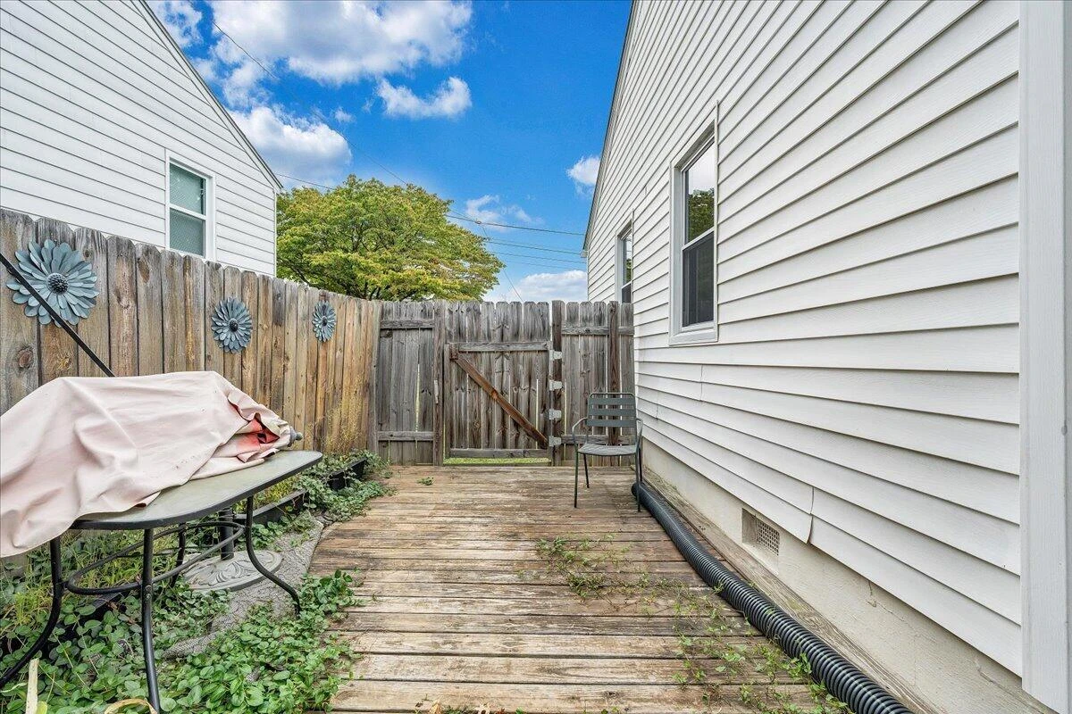 439 Cedar Bluff AVE SE - Photo 27