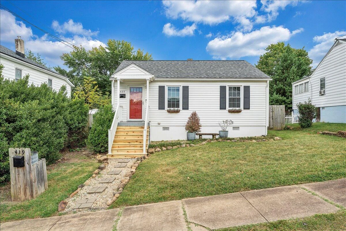 439 Cedar Bluff AVE SE - Photo 28