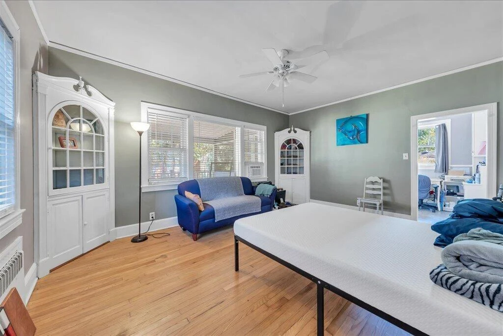 813 Spruce ST - Photo 12