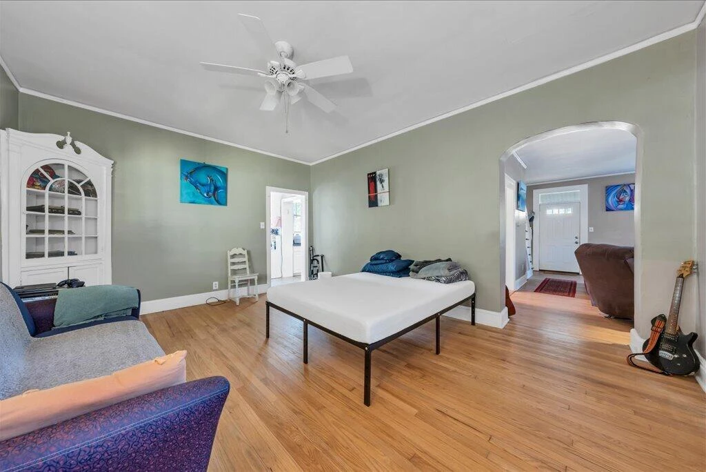 813 Spruce ST - Photo 13