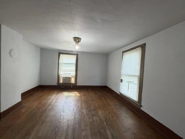 1722 Campbell AVE SE - Photo 7