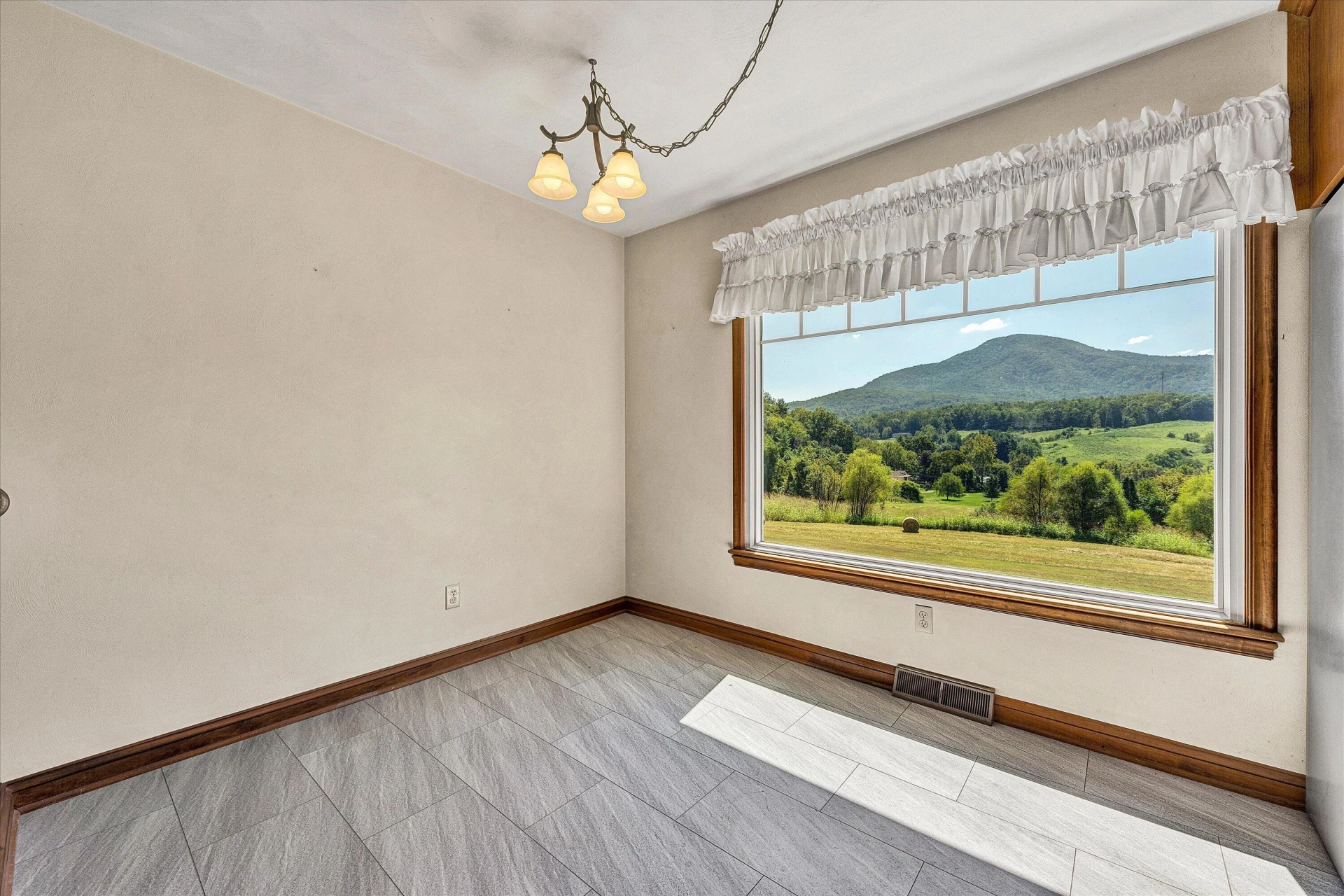 6180 Poage Valley RD - Photo 11