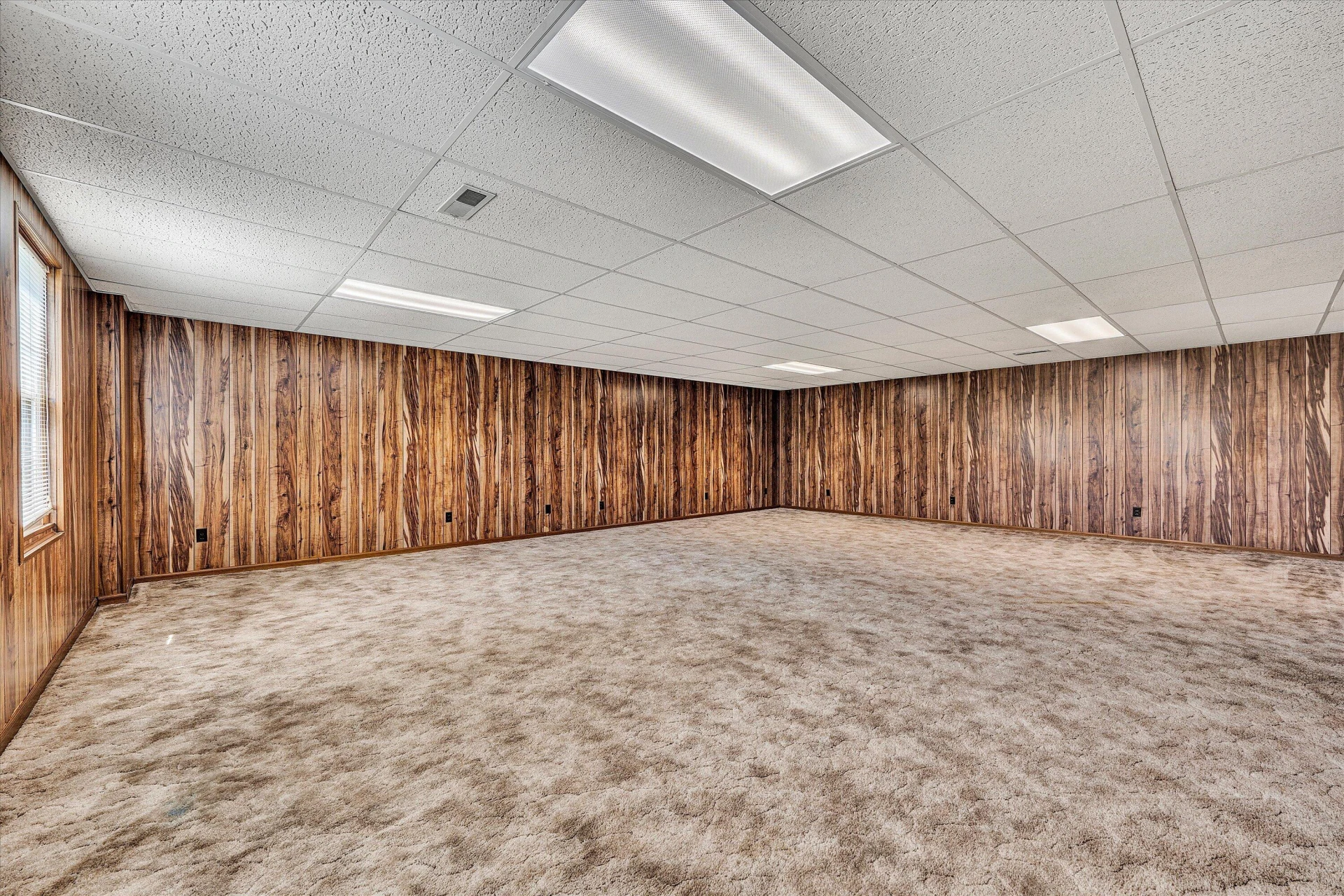 6180 Poage Valley RD - Photo 26