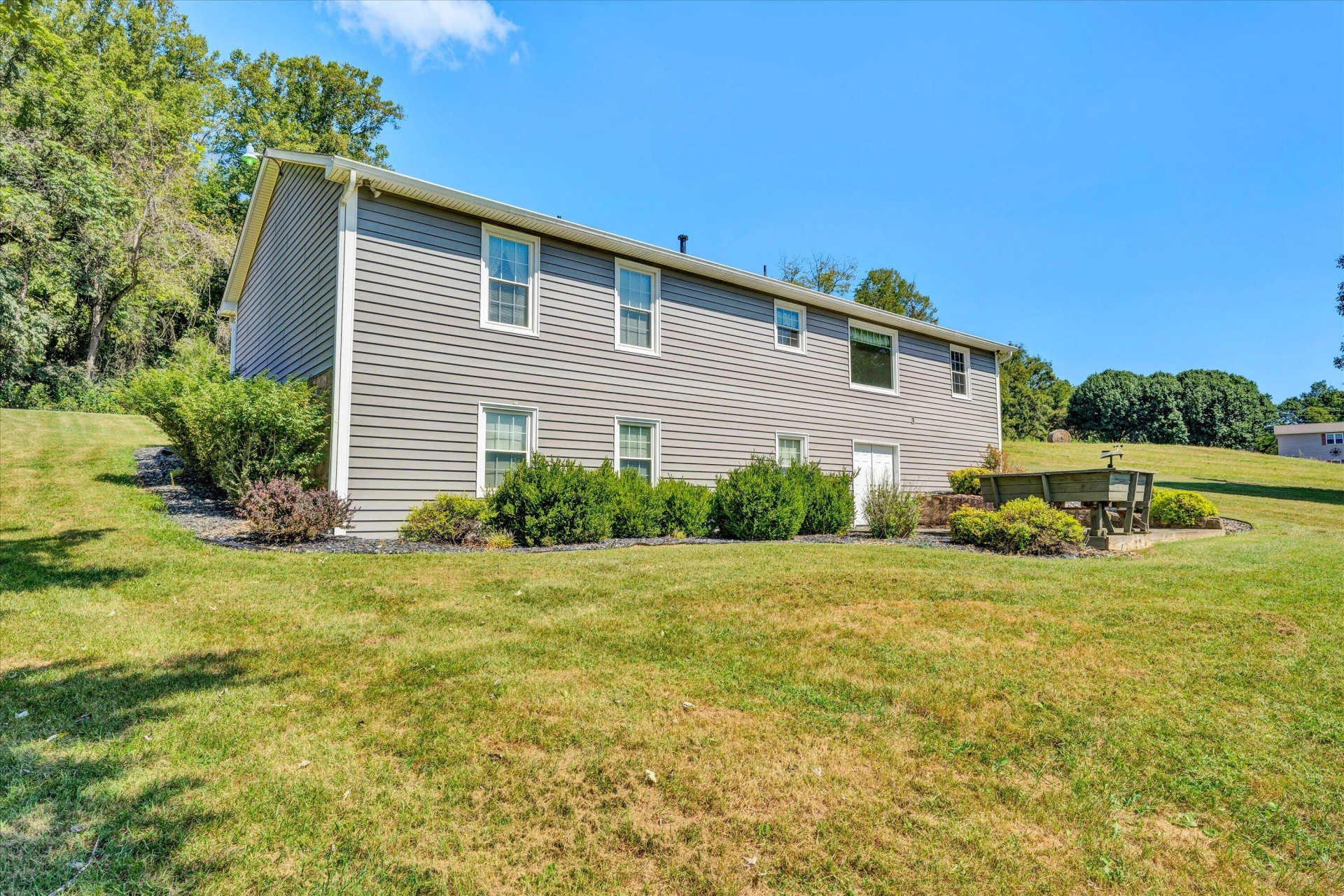 6180 Poage Valley RD - Photo 38