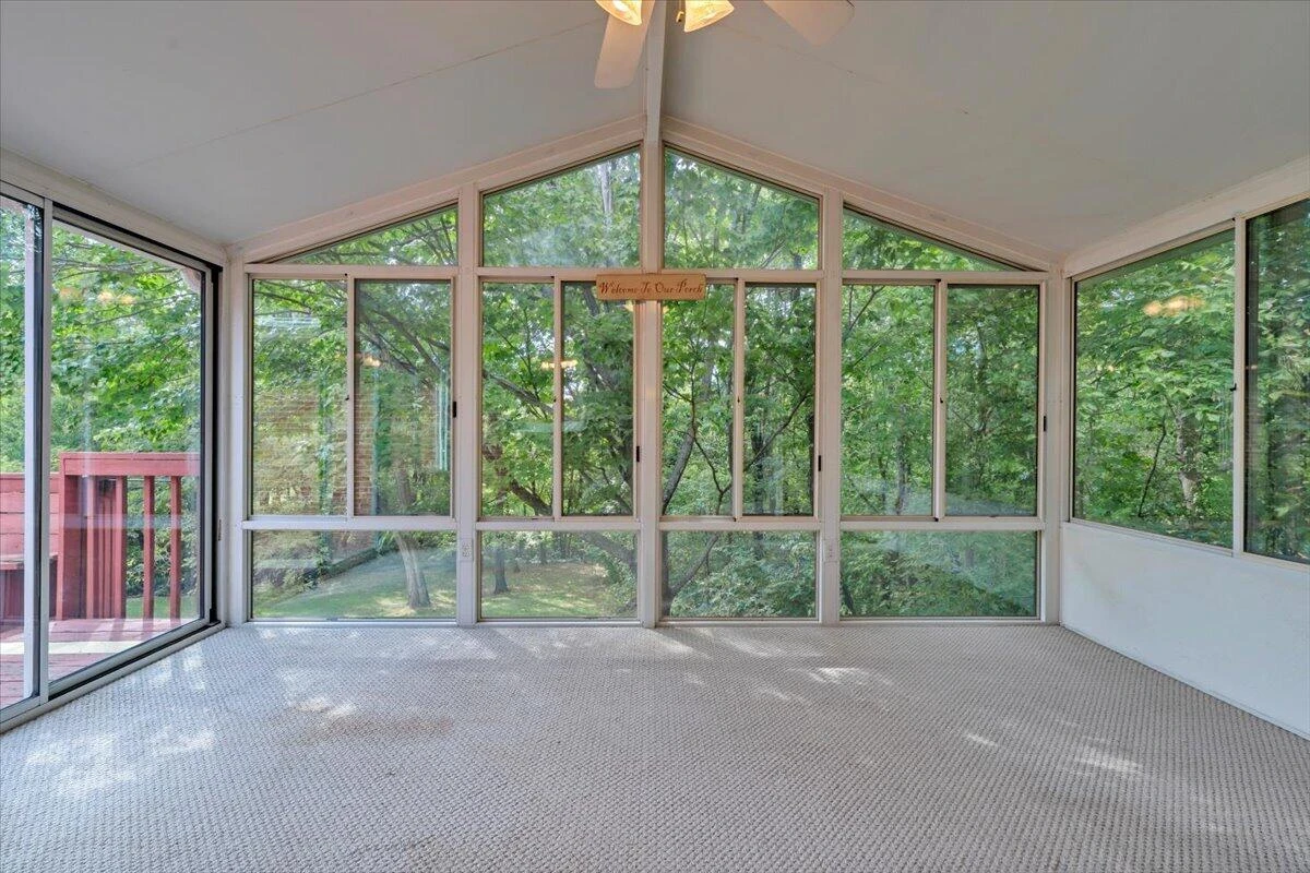 160 Stayman RD - Photo 12