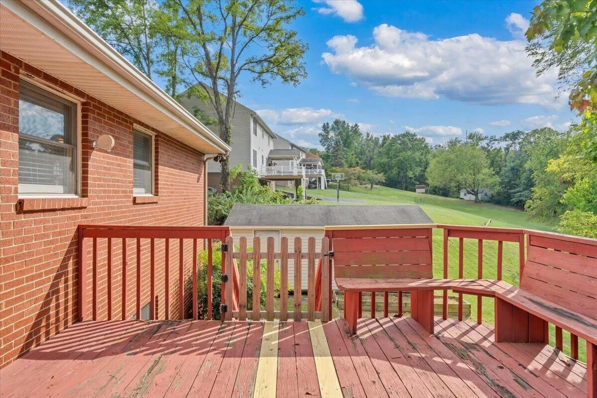 160 Stayman RD - Photo 31