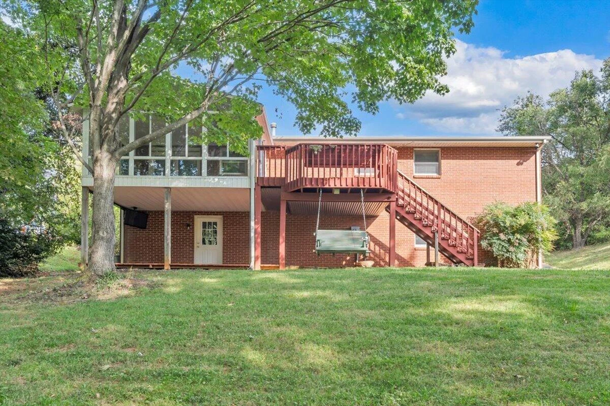 160 Stayman RD - Photo 40