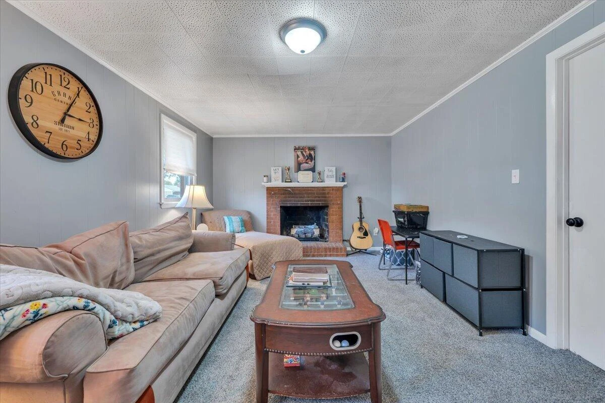 5402 Green Meadow RD - Photo 21