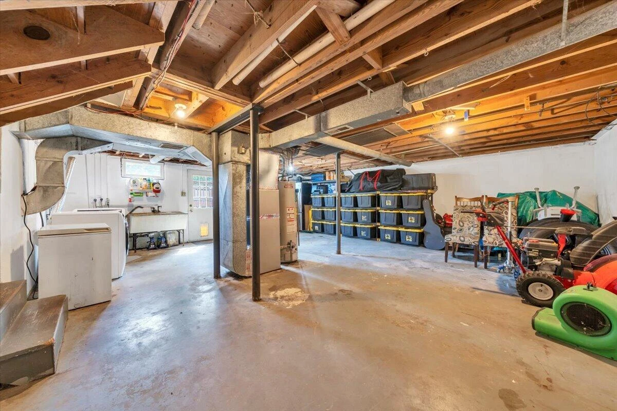 5402 Green Meadow RD - Photo 25