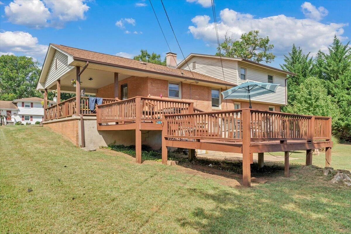 5402 Green Meadow RD - Photo 28