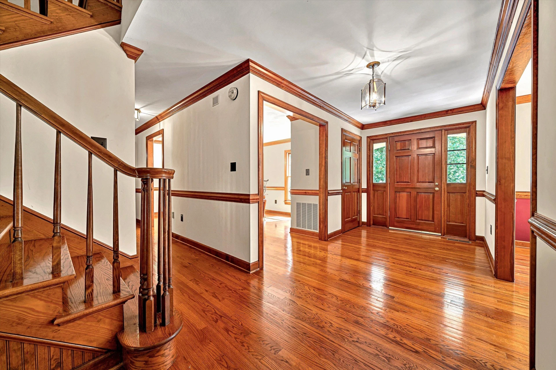 1207 Foothills DR - Photo 8