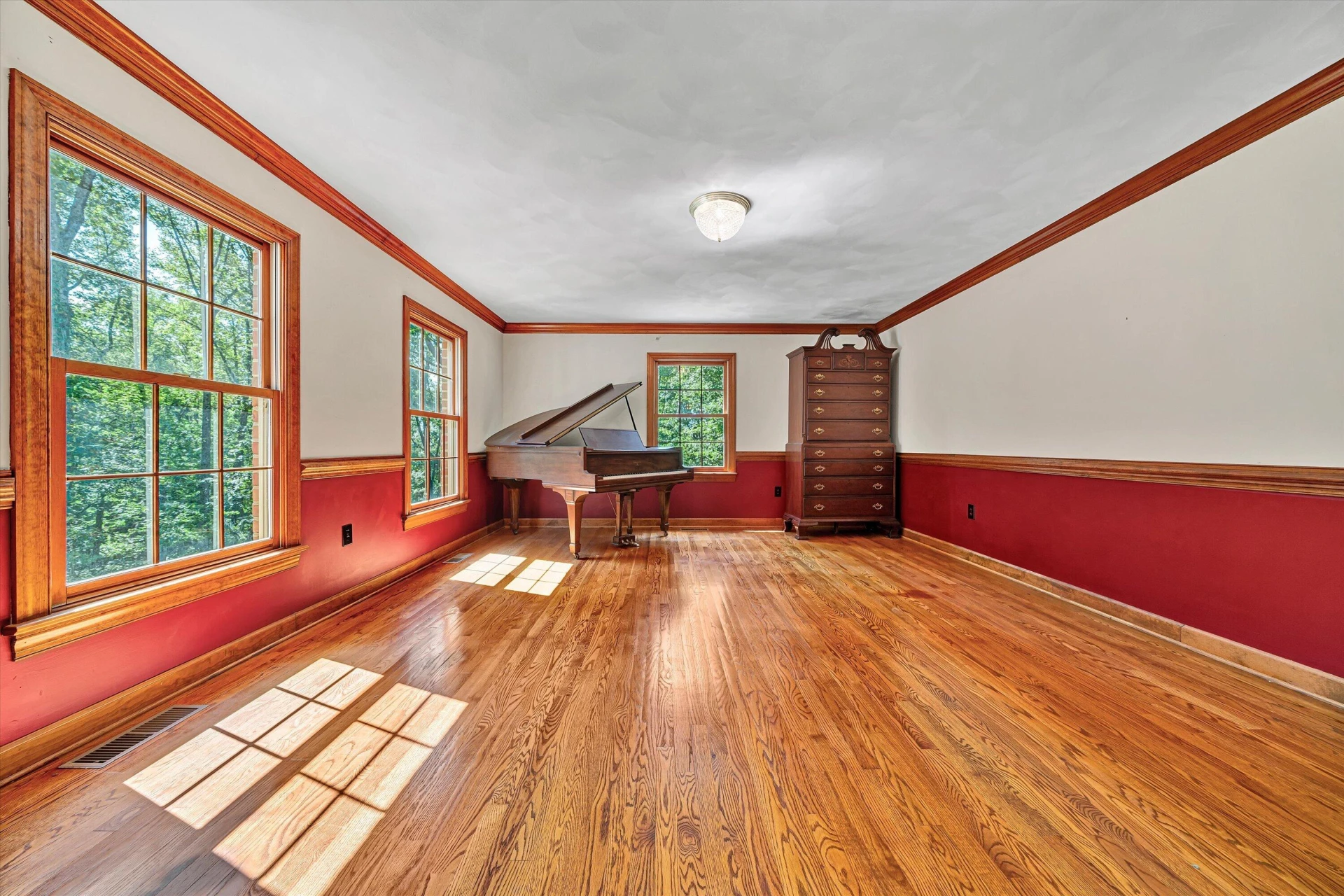 1207 Foothills DR - Photo 9