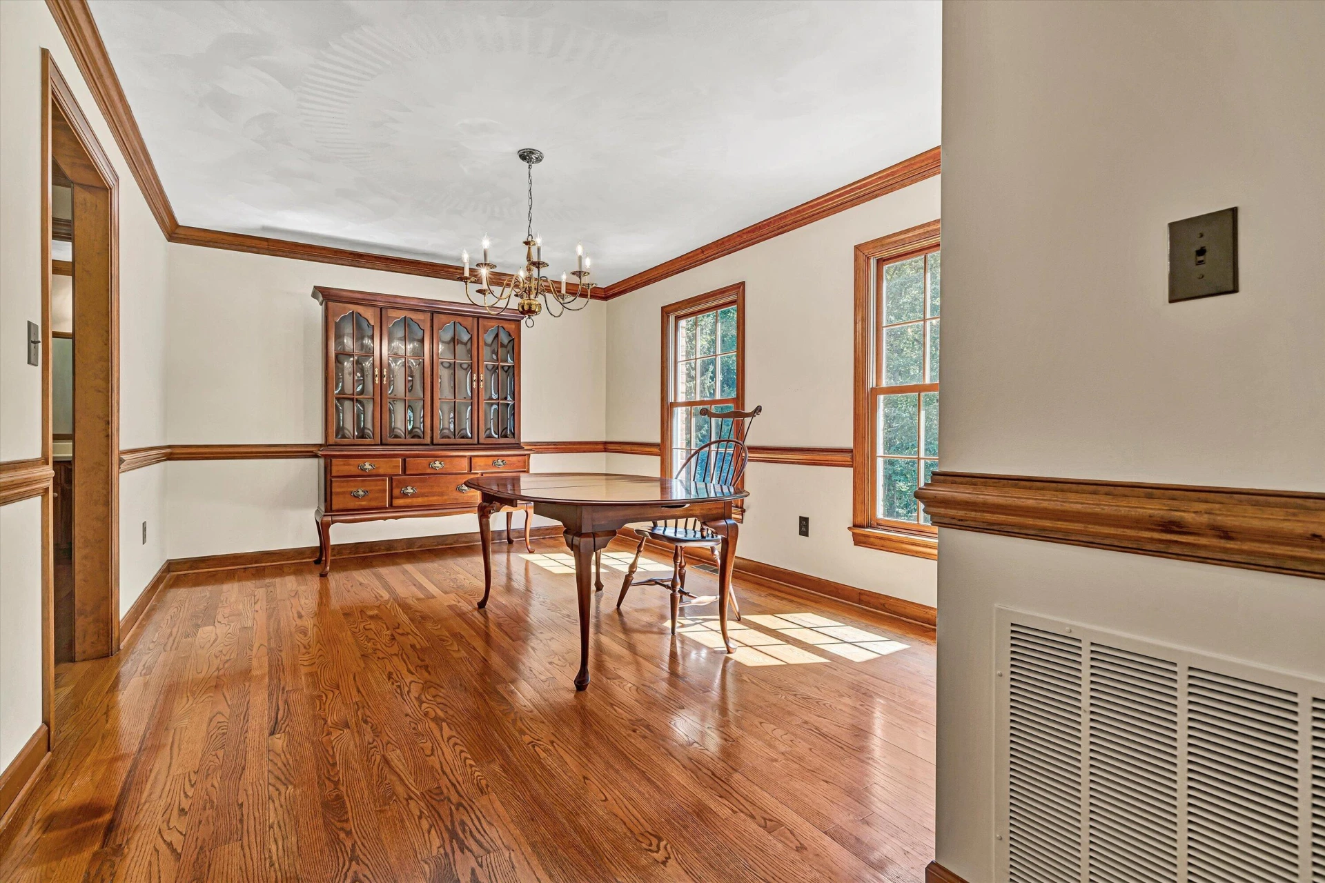1207 Foothills DR - Photo 11