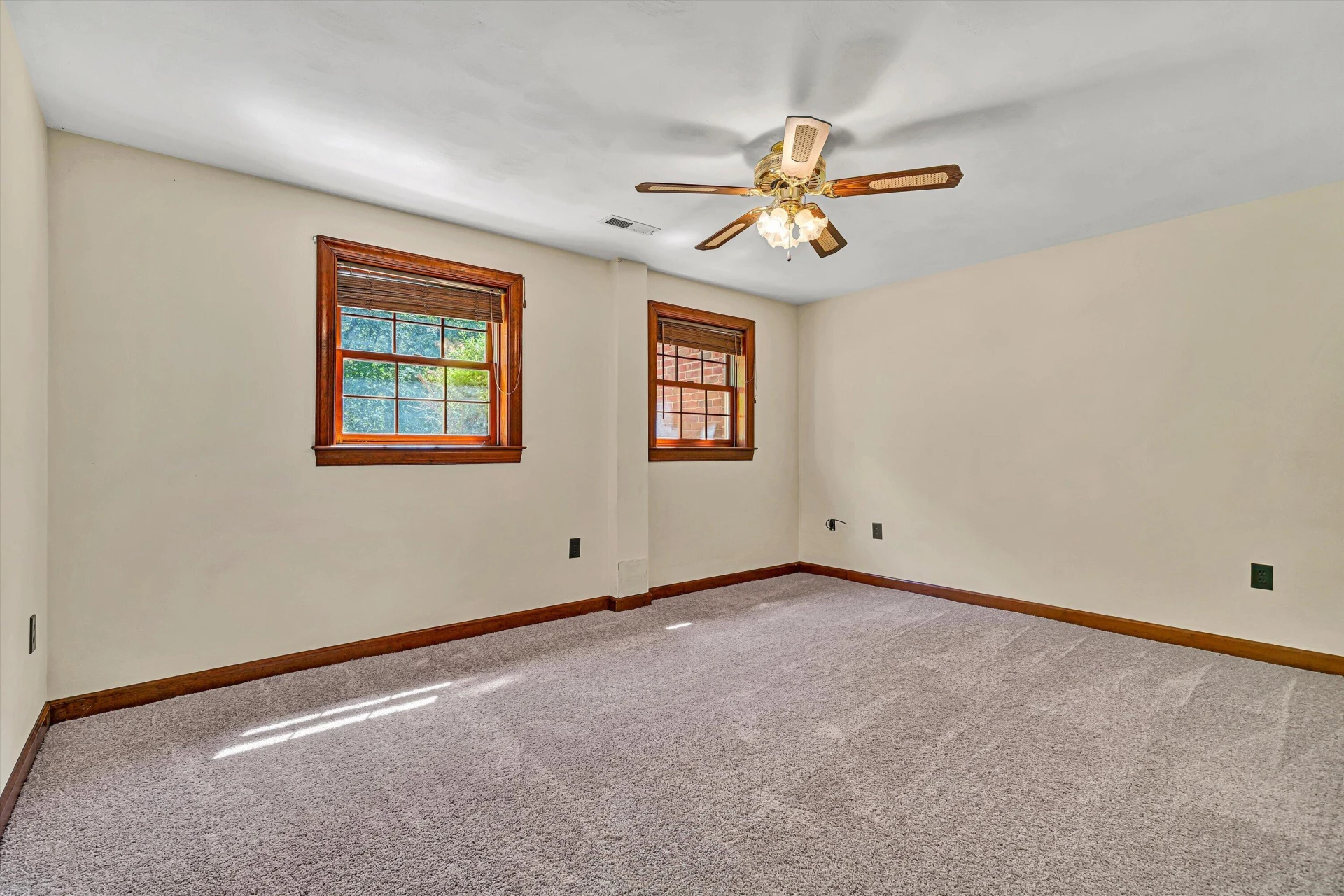 1207 Foothills DR - Photo 47