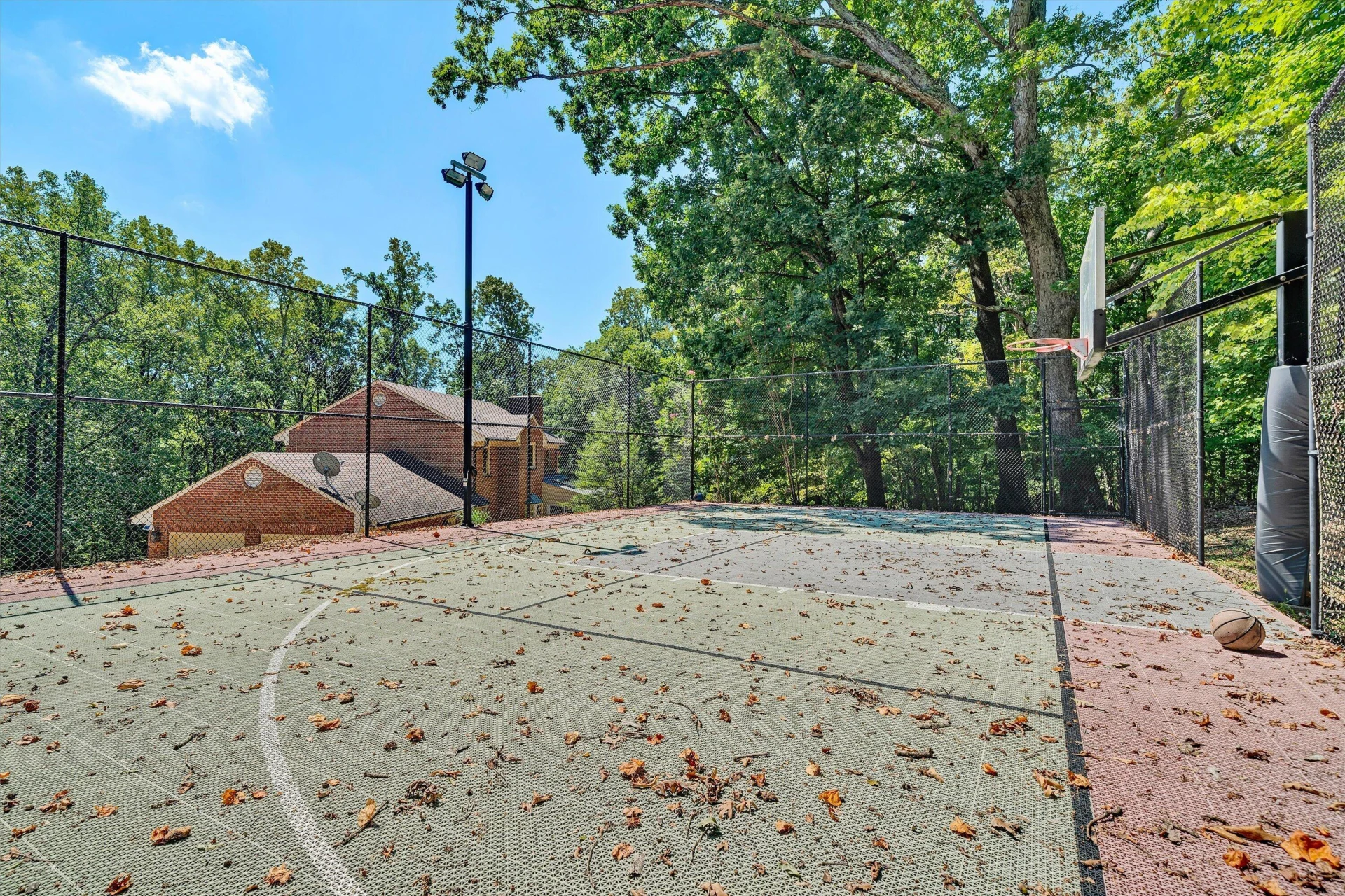 1207 Foothills DR - Photo 61