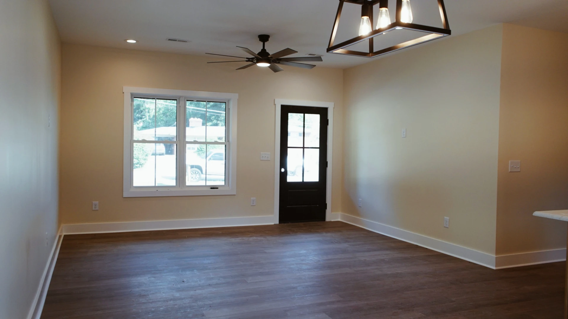 513 Bermuda RD - Photo 9