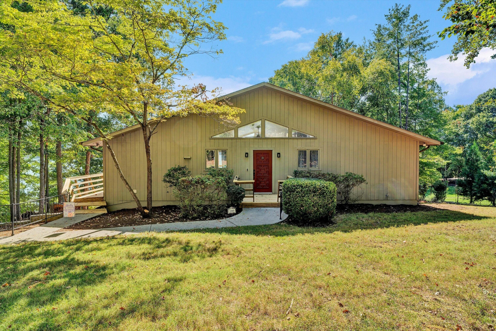 3388 Lakewood Forest RD - Photo 4