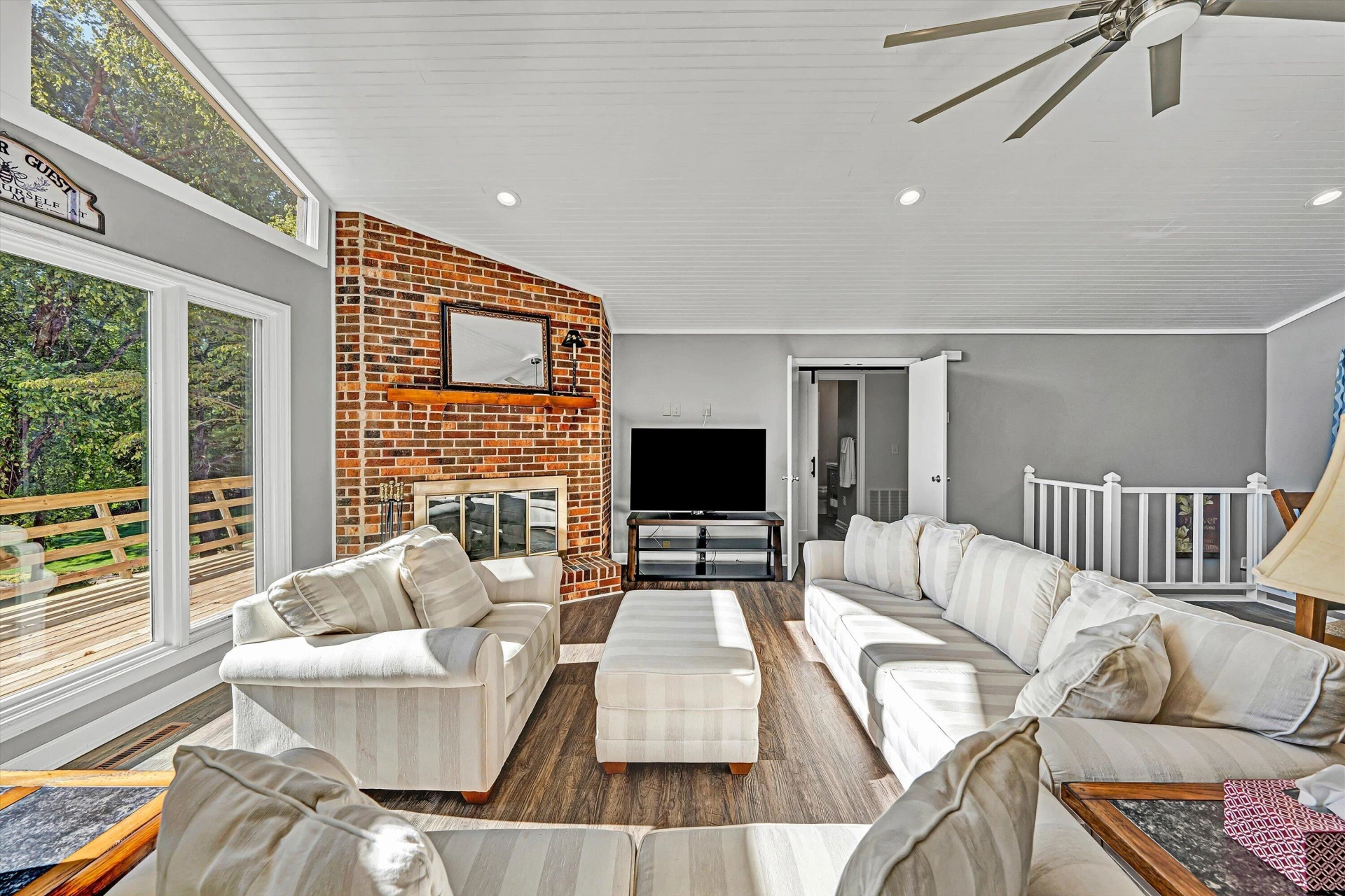 3388 Lakewood Forest RD - Photo 12