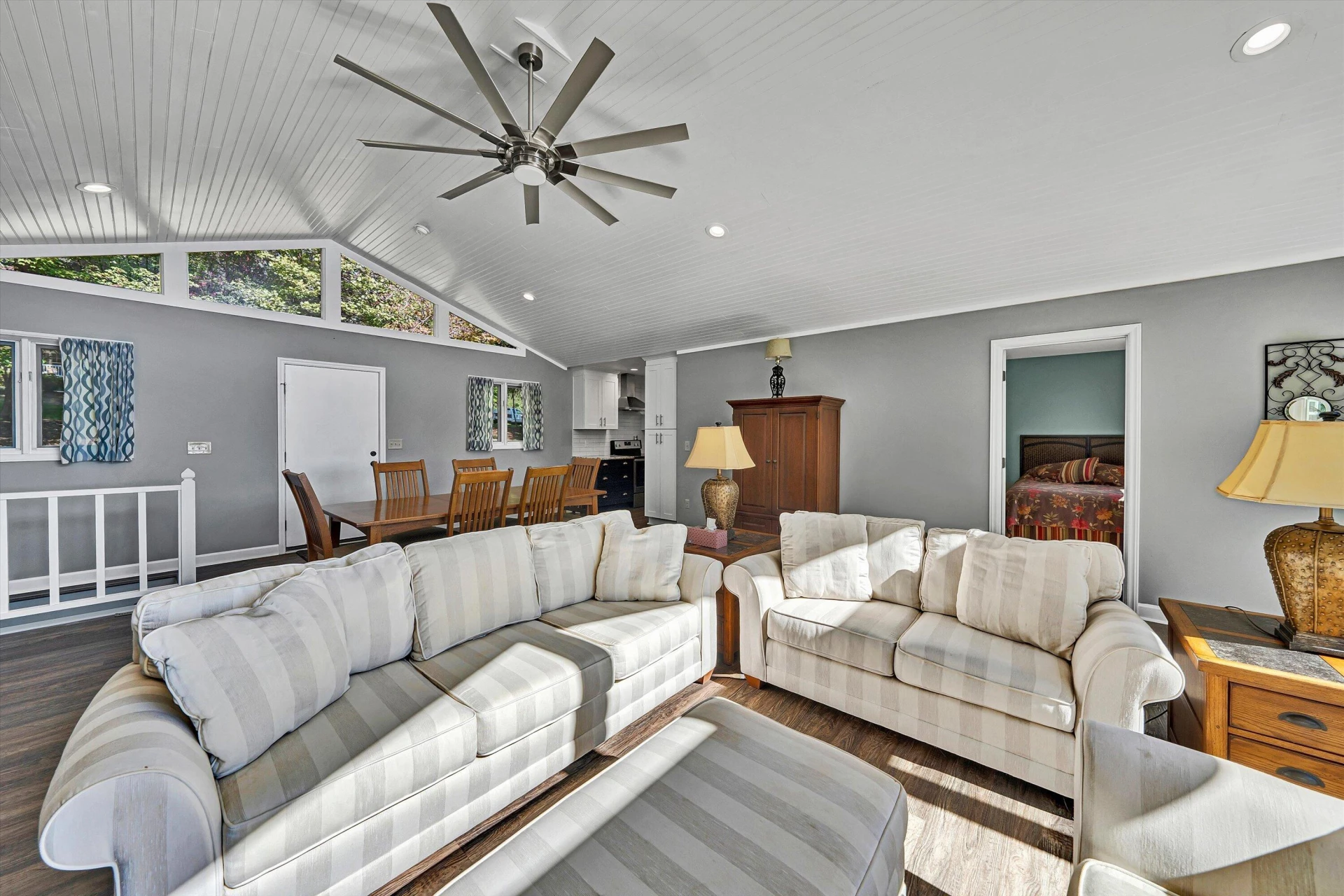 3388 Lakewood Forest RD - Photo 13