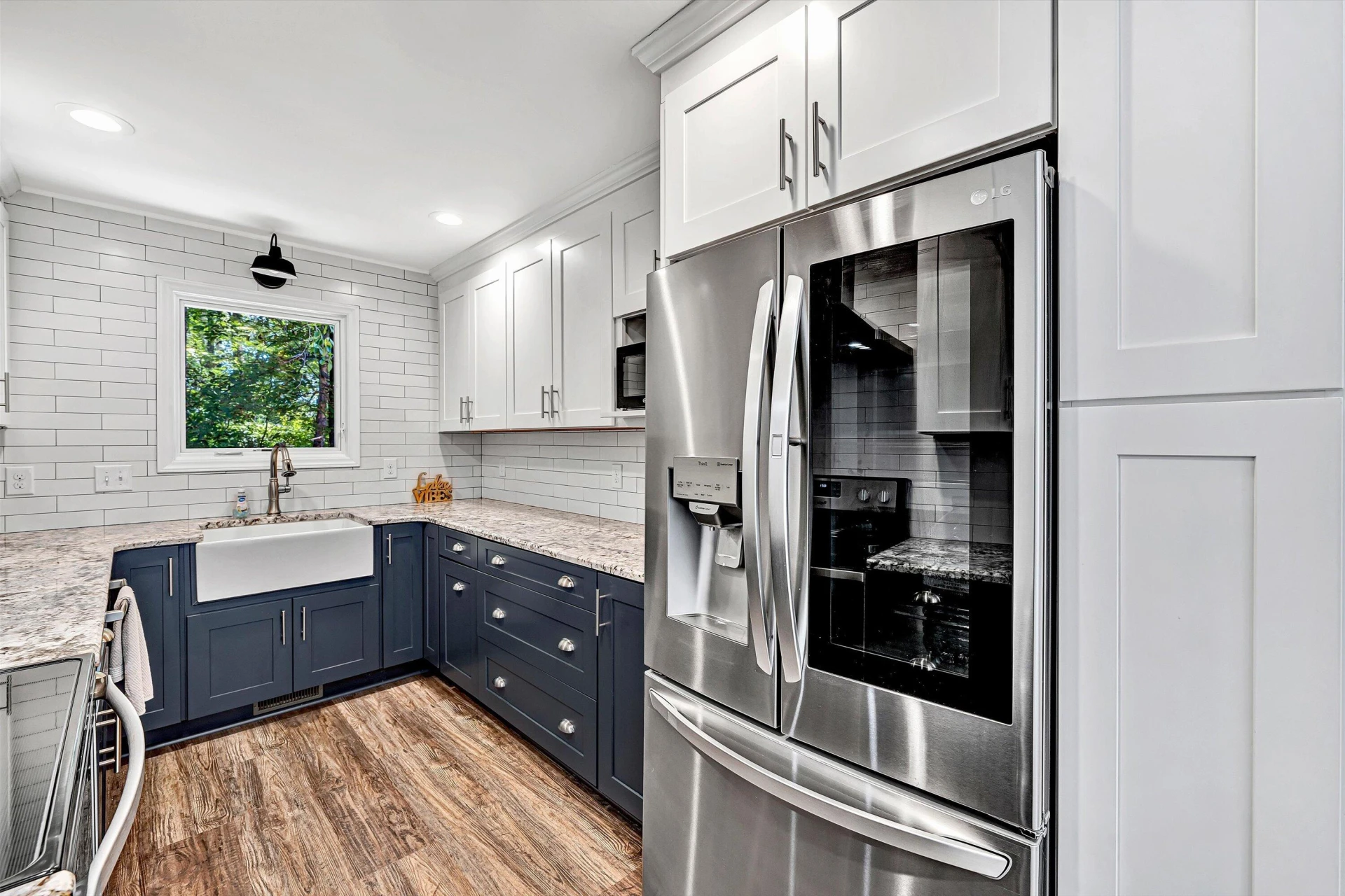3388 Lakewood Forest RD - Photo 16