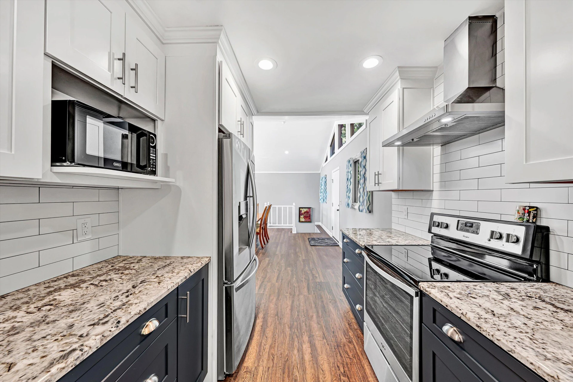 3388 Lakewood Forest RD - Photo 17